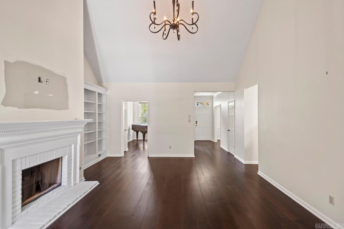 CLAREMORE COURT - Residential