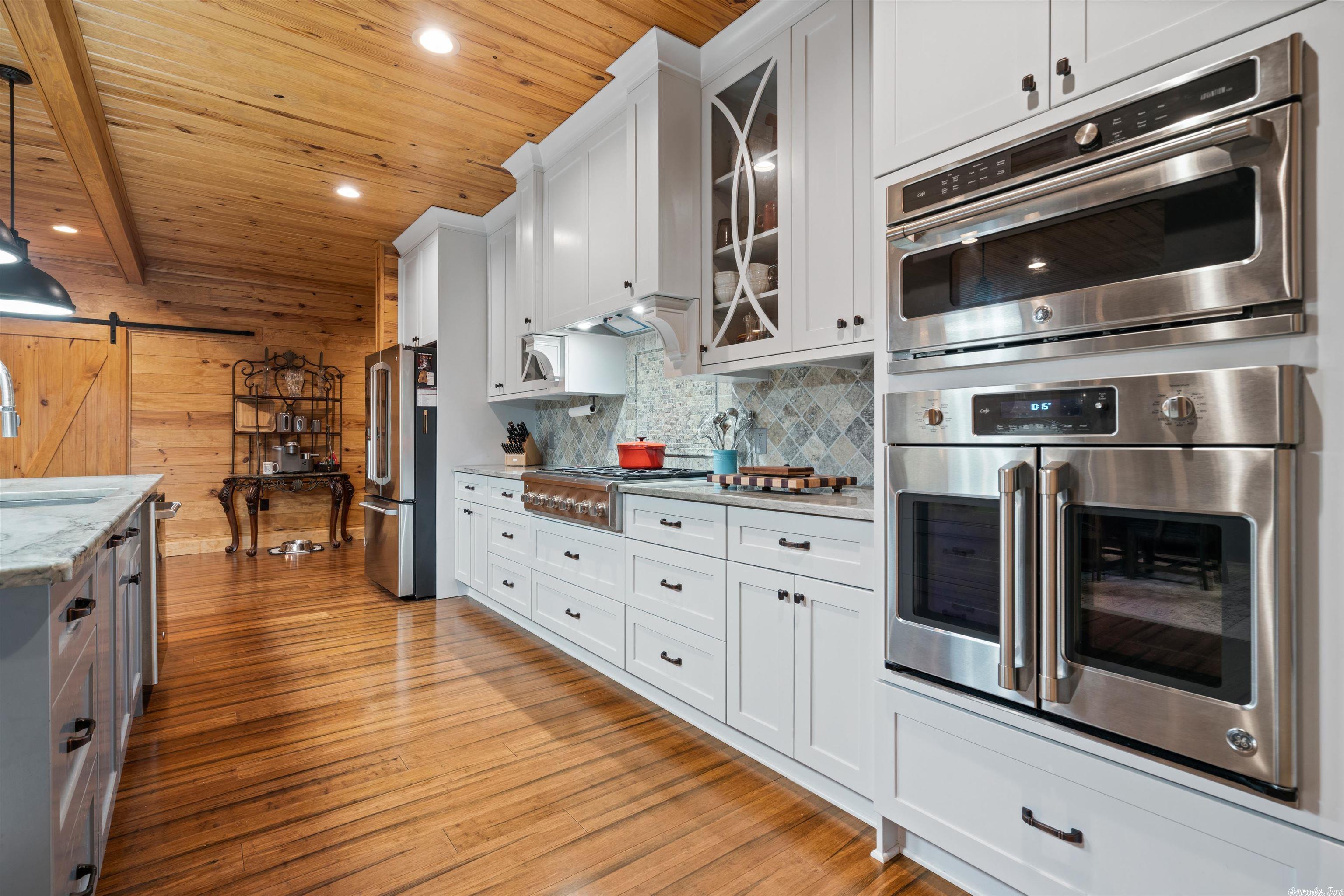 Hickory Nut Mountain Estates - Residential