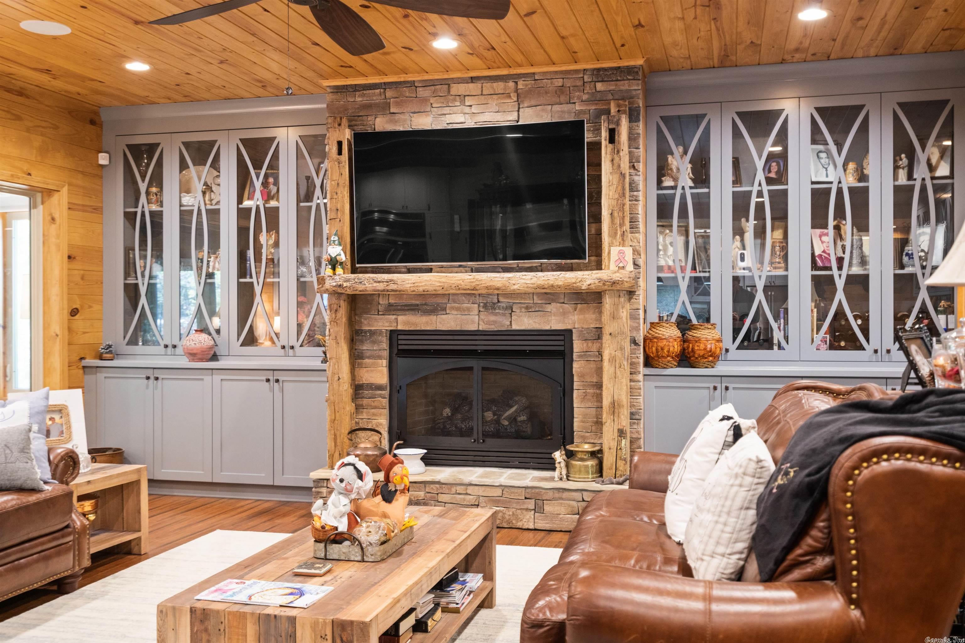 Hickory Nut Mountain Estates - Residential