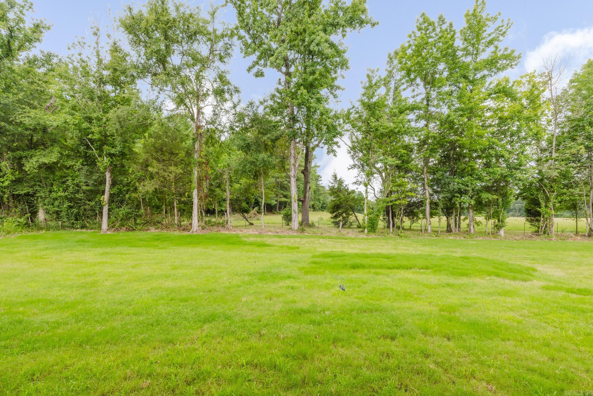 CREEKSIDE - Residential