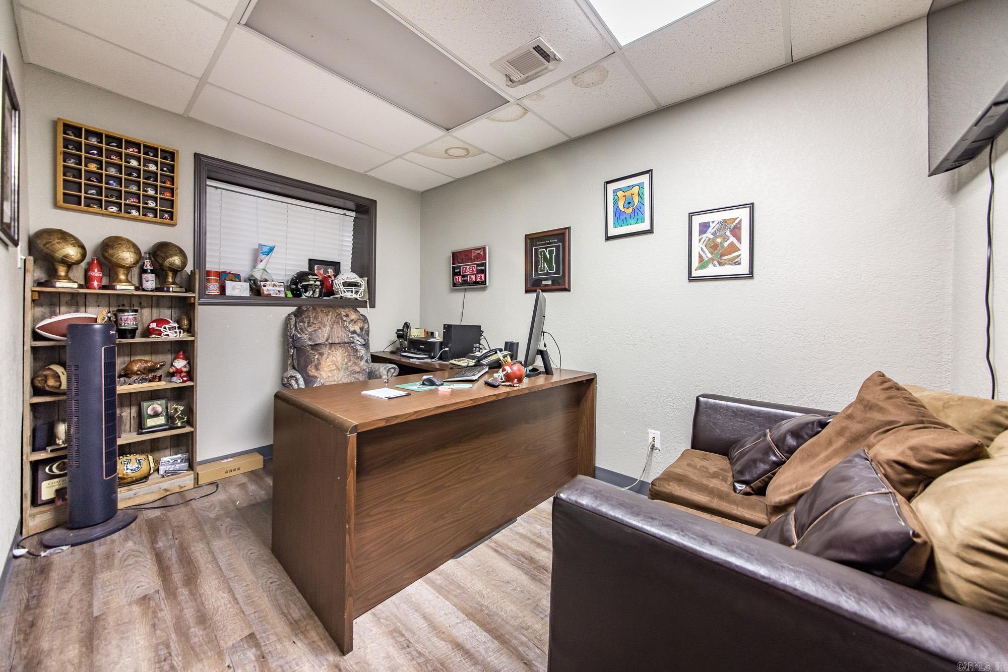 Cabot City Area - Commercial Sale