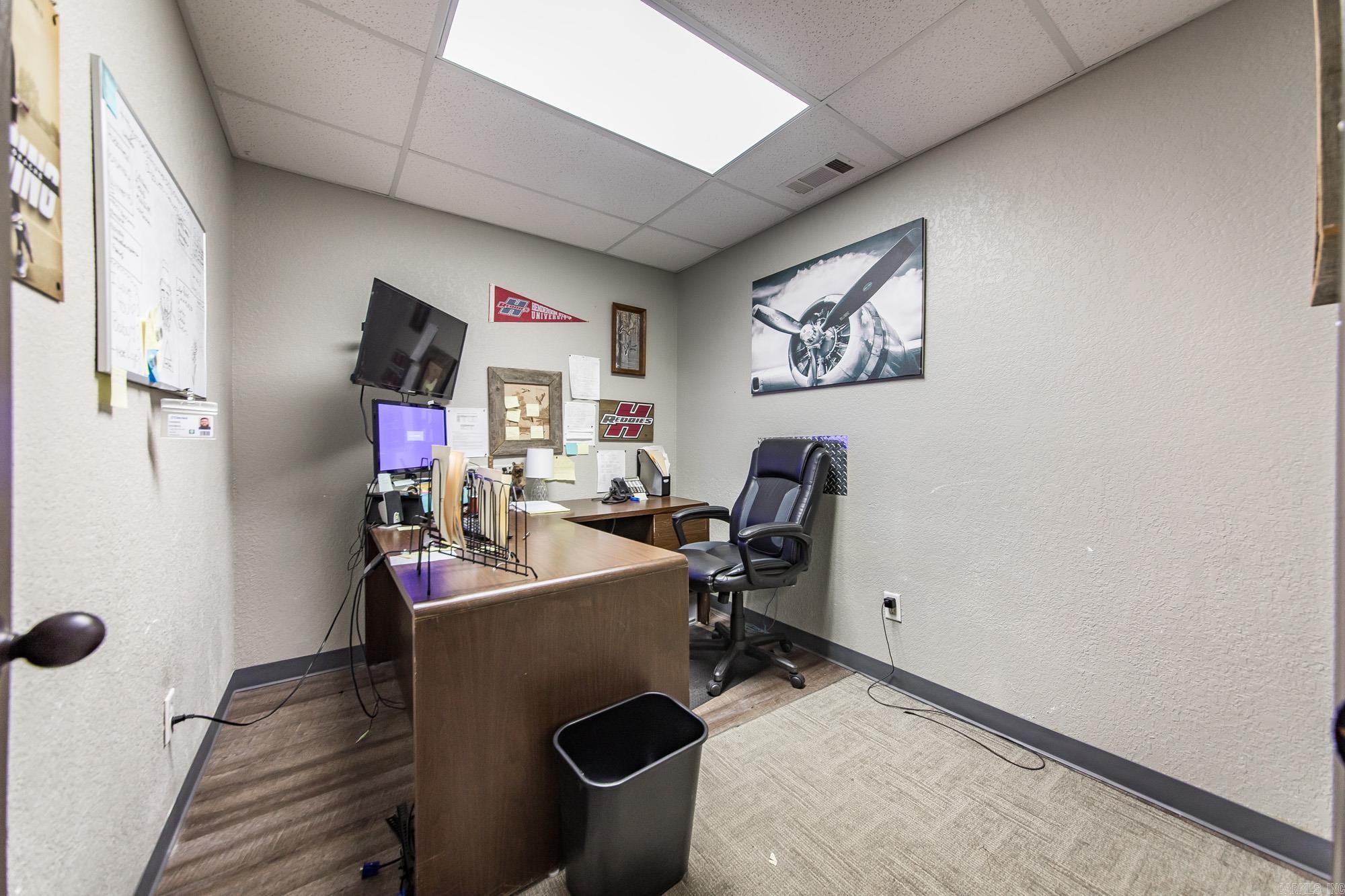 Cabot City Area - Commercial Sale