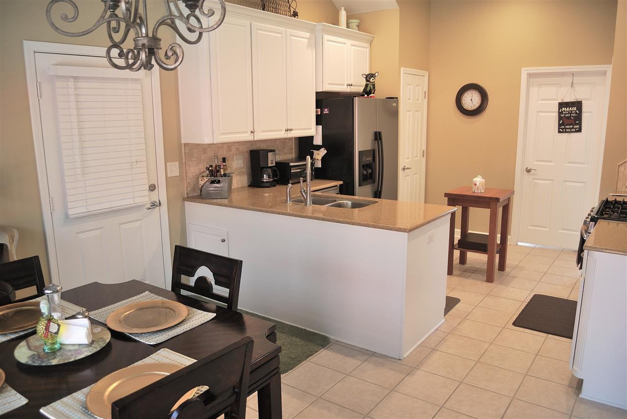 AUSTIN LAKES ON THE BAY ADDN - Residential