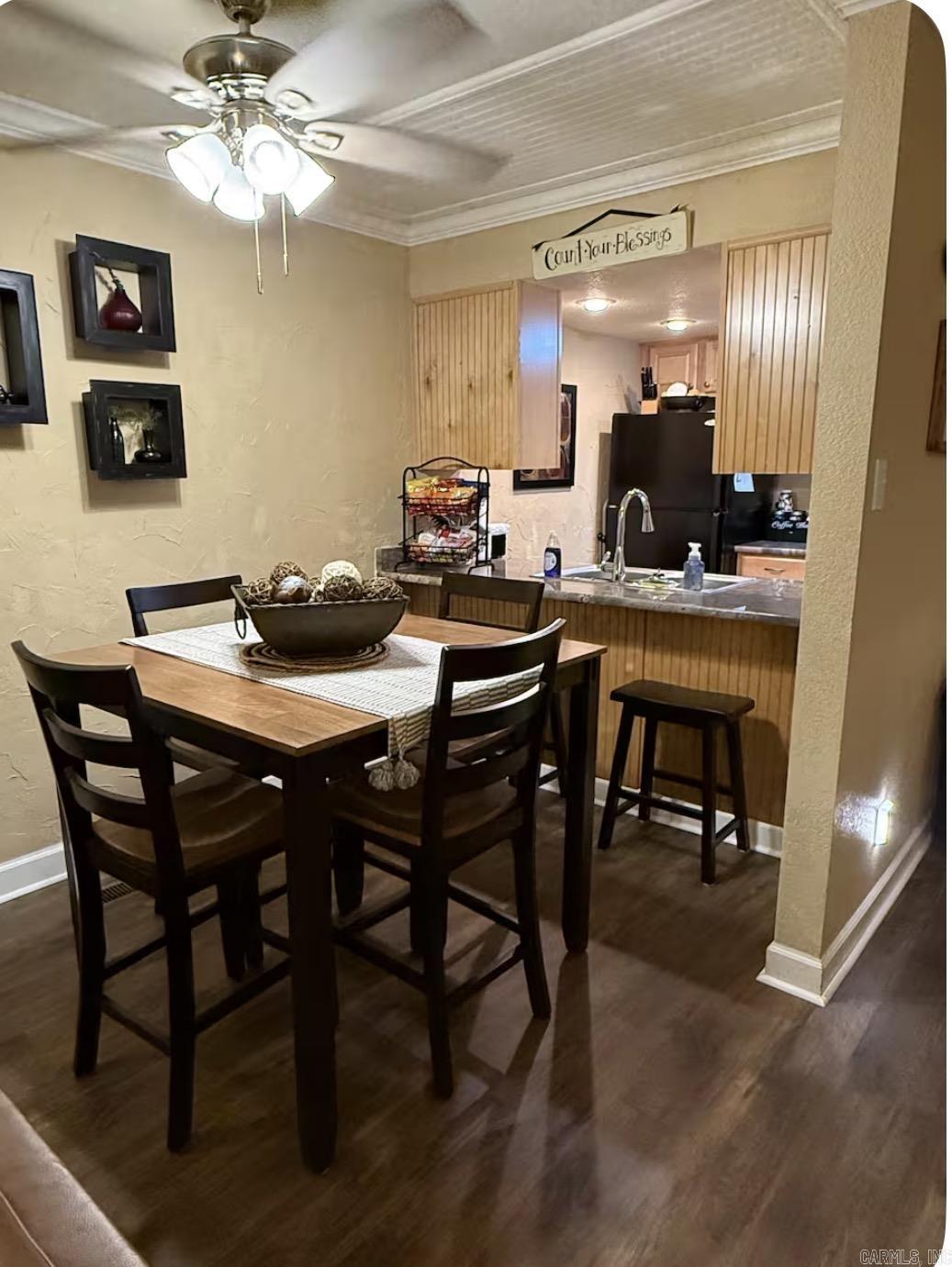 CHELSEA HEIGHTS CONDO - Residential