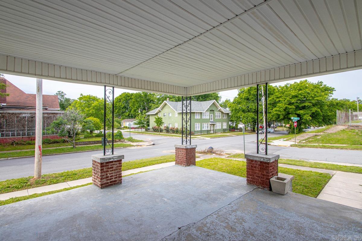 Weldon E Wrights - Residential Income