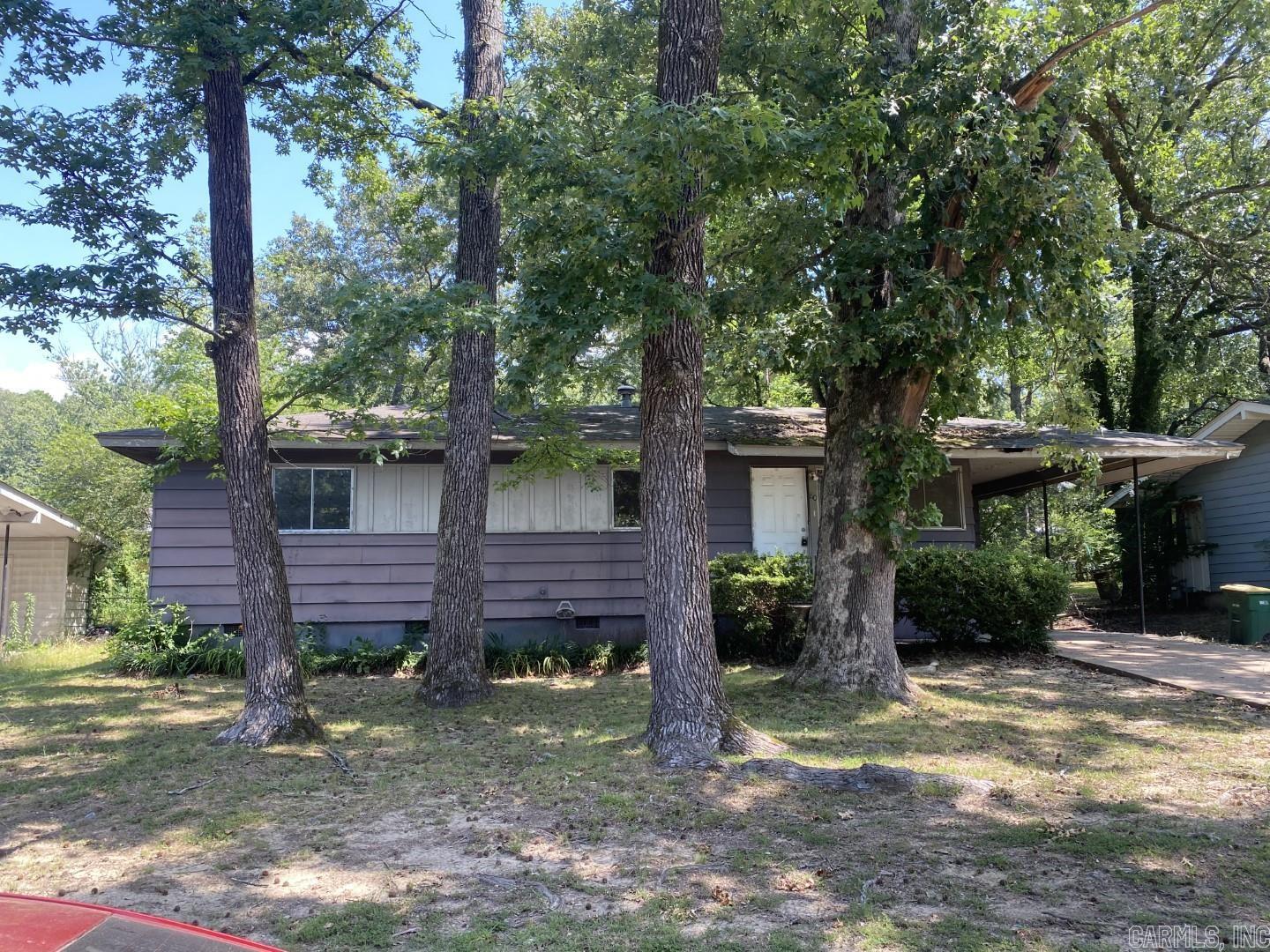 MEADOWCLIFF - Residential