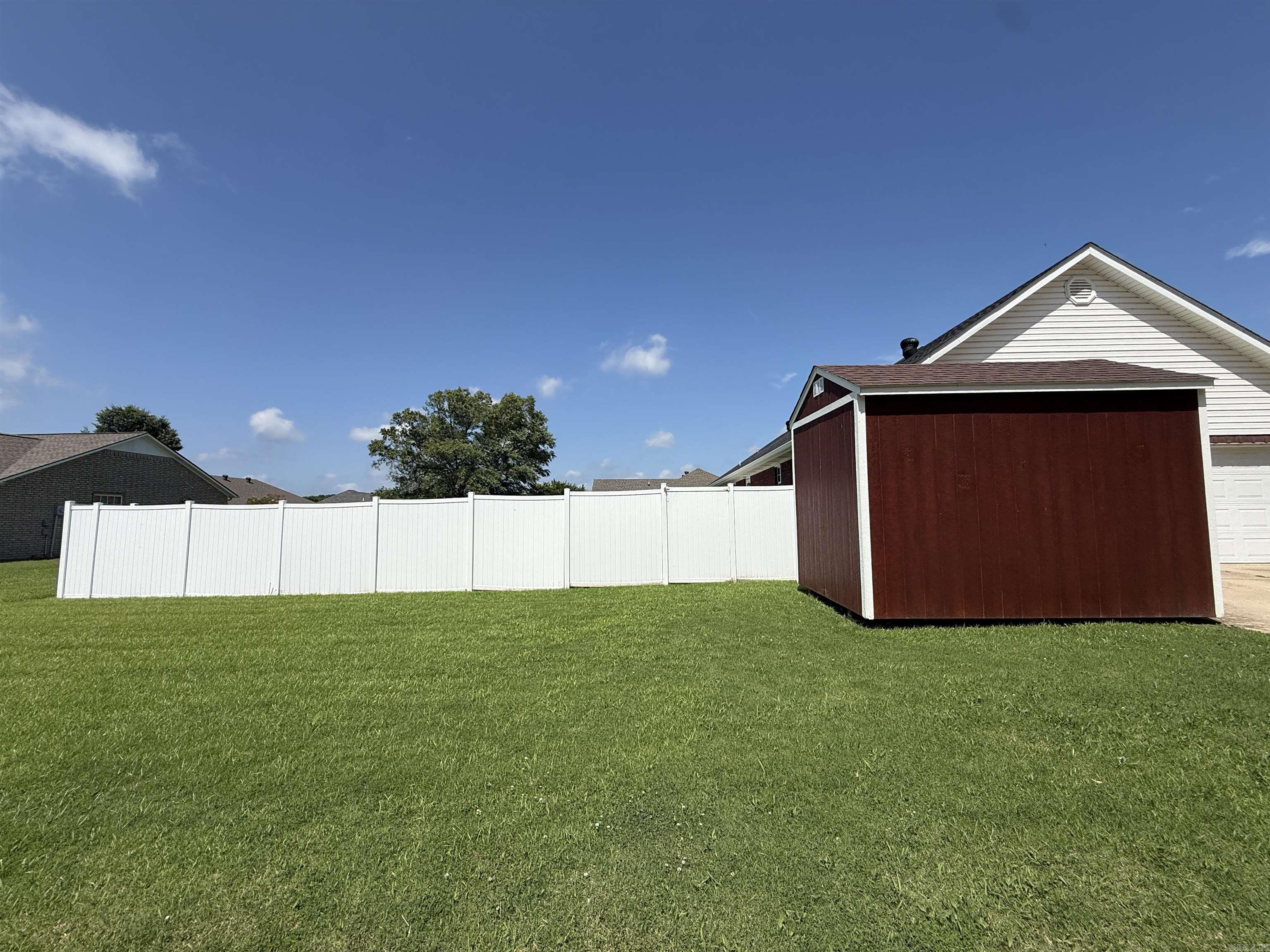CARRIAGE HILL - Residential