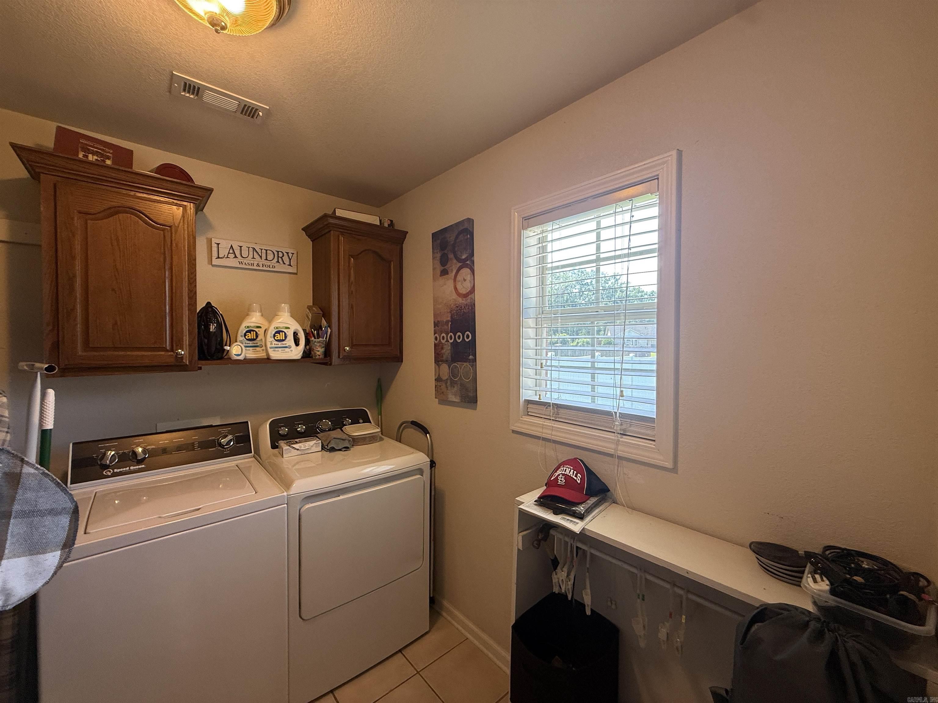 CARRIAGE HILL - Residential