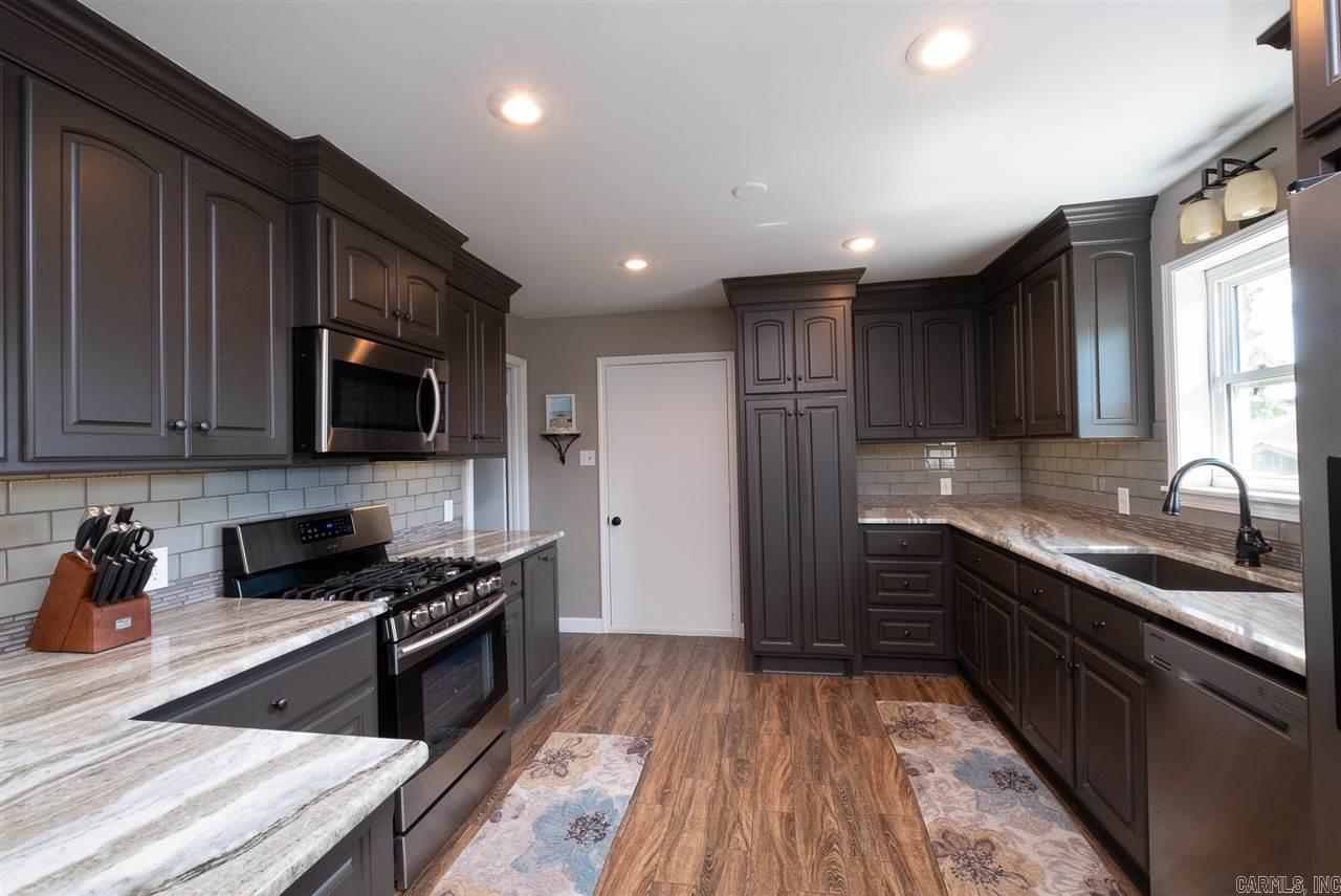 PARKWAY PLACE - Residential