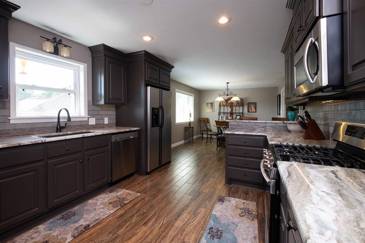 PARKWAY PLACE - Residential