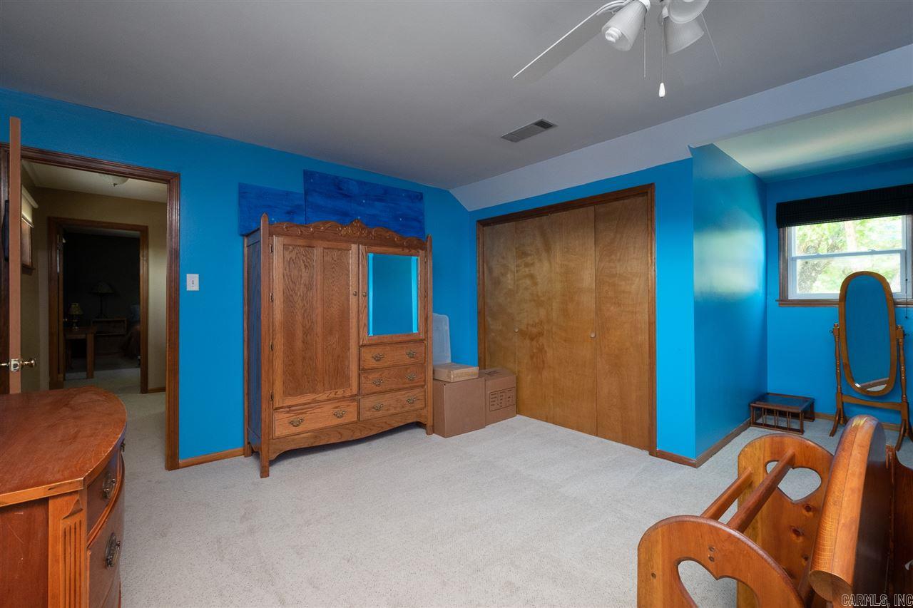 PARKWAY PLACE - Residential