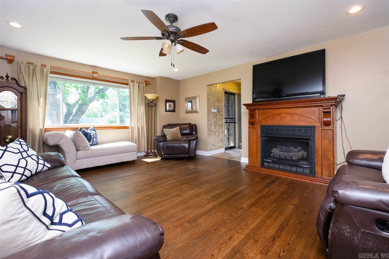 PARKWAY PLACE - Residential