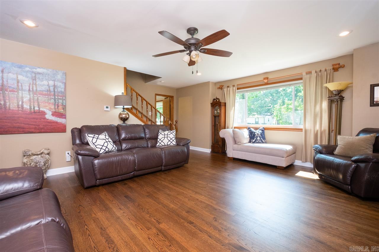 PARKWAY PLACE - Residential