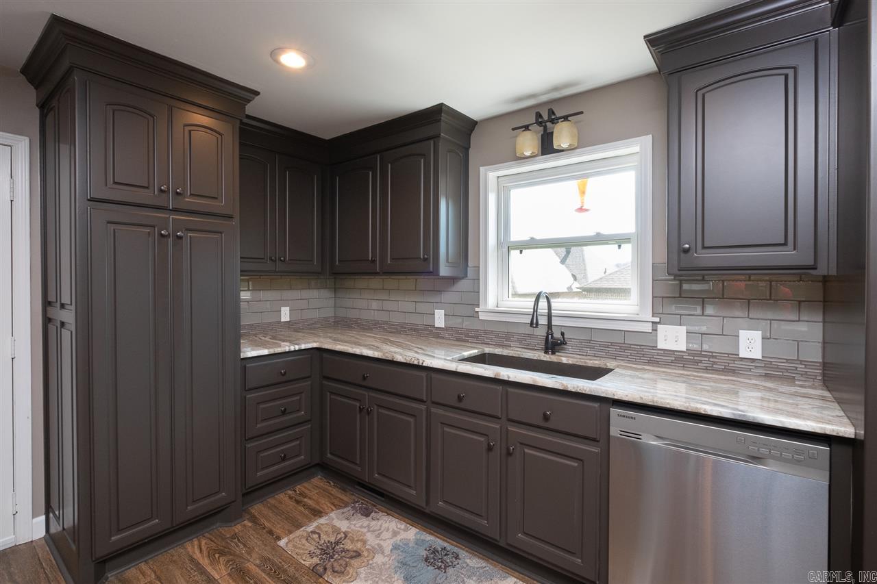 PARKWAY PLACE - Residential
