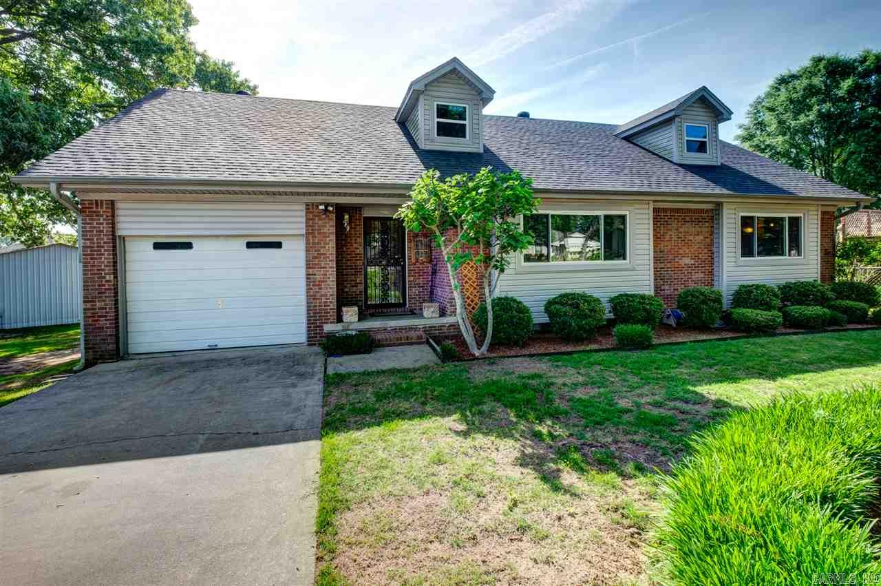 PARKWAY PLACE - Residential
