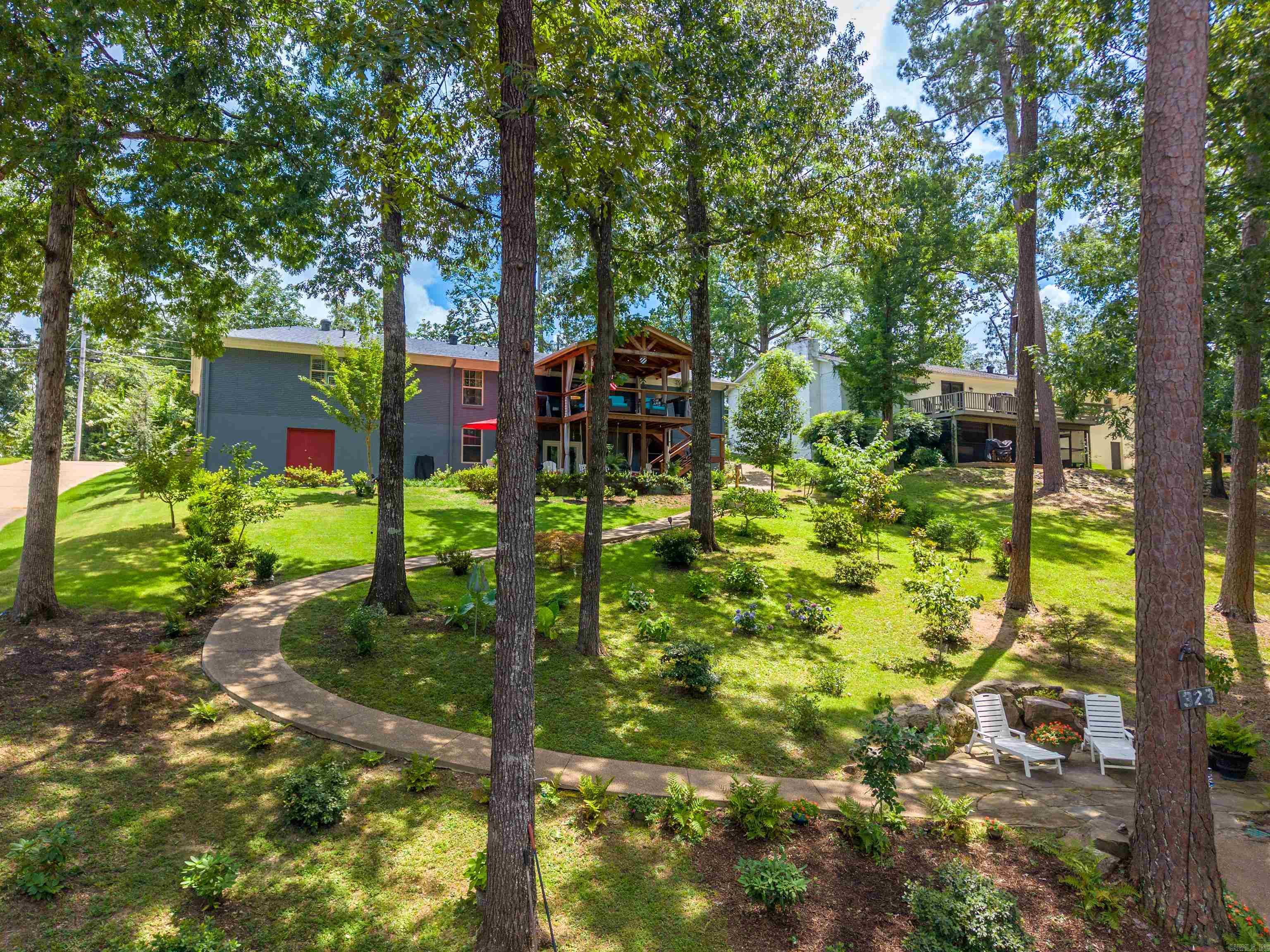 SHADY REST - Residential