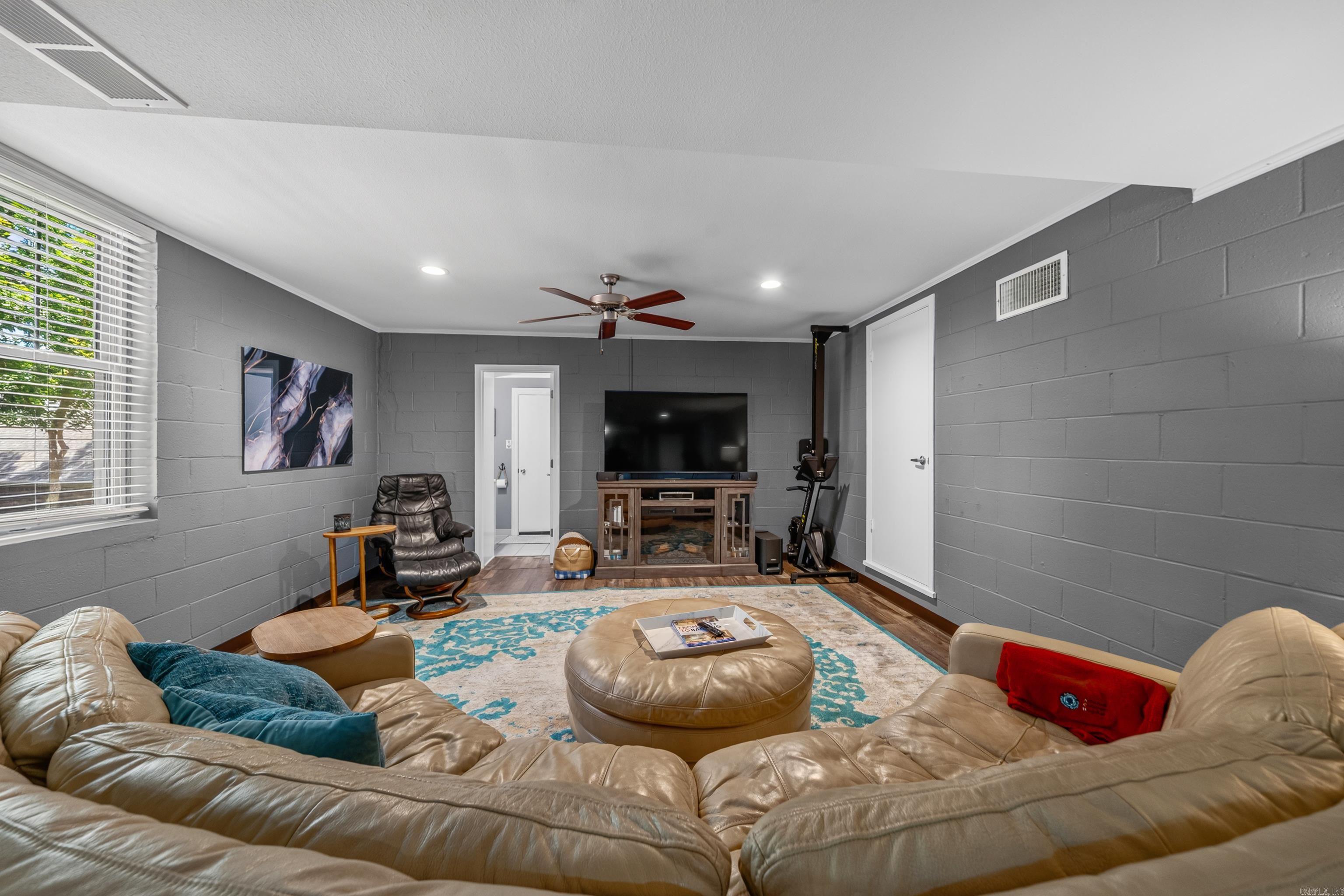 SHADY REST - Residential