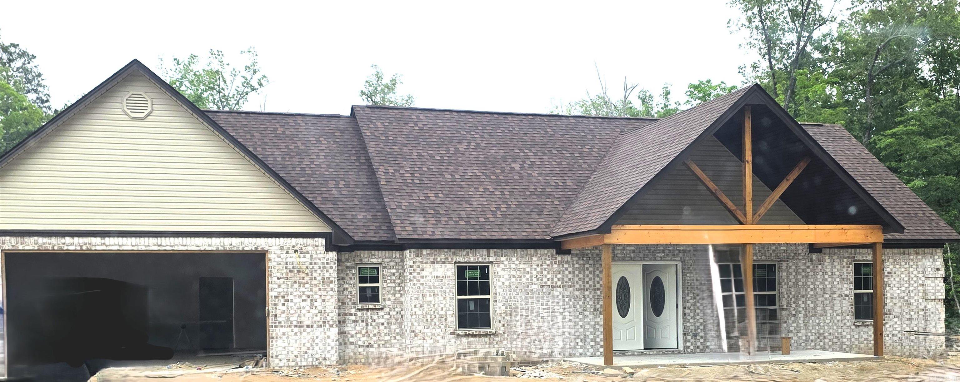 Great new construction home in the country
