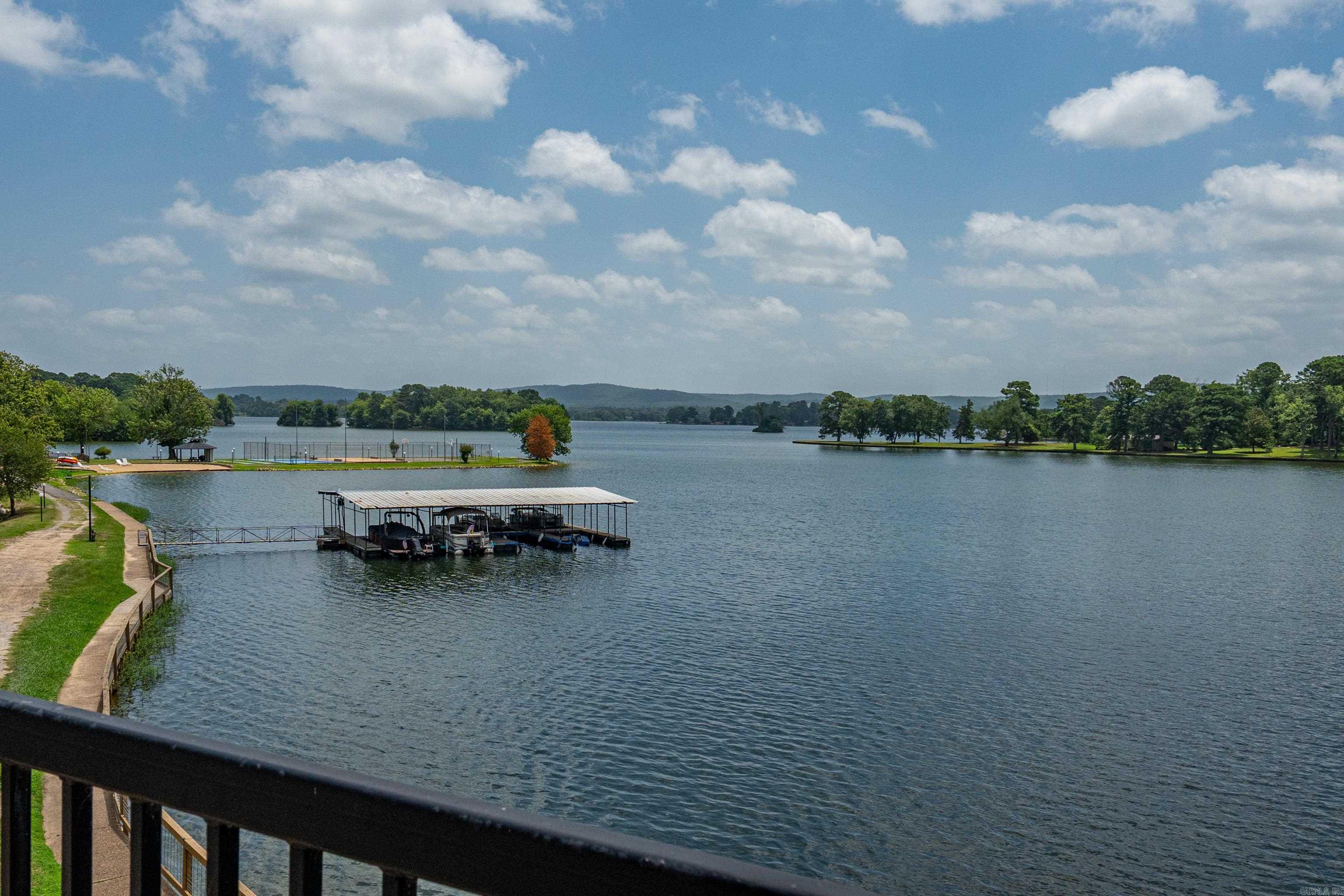 EMERALD ISLE HPR - Residential