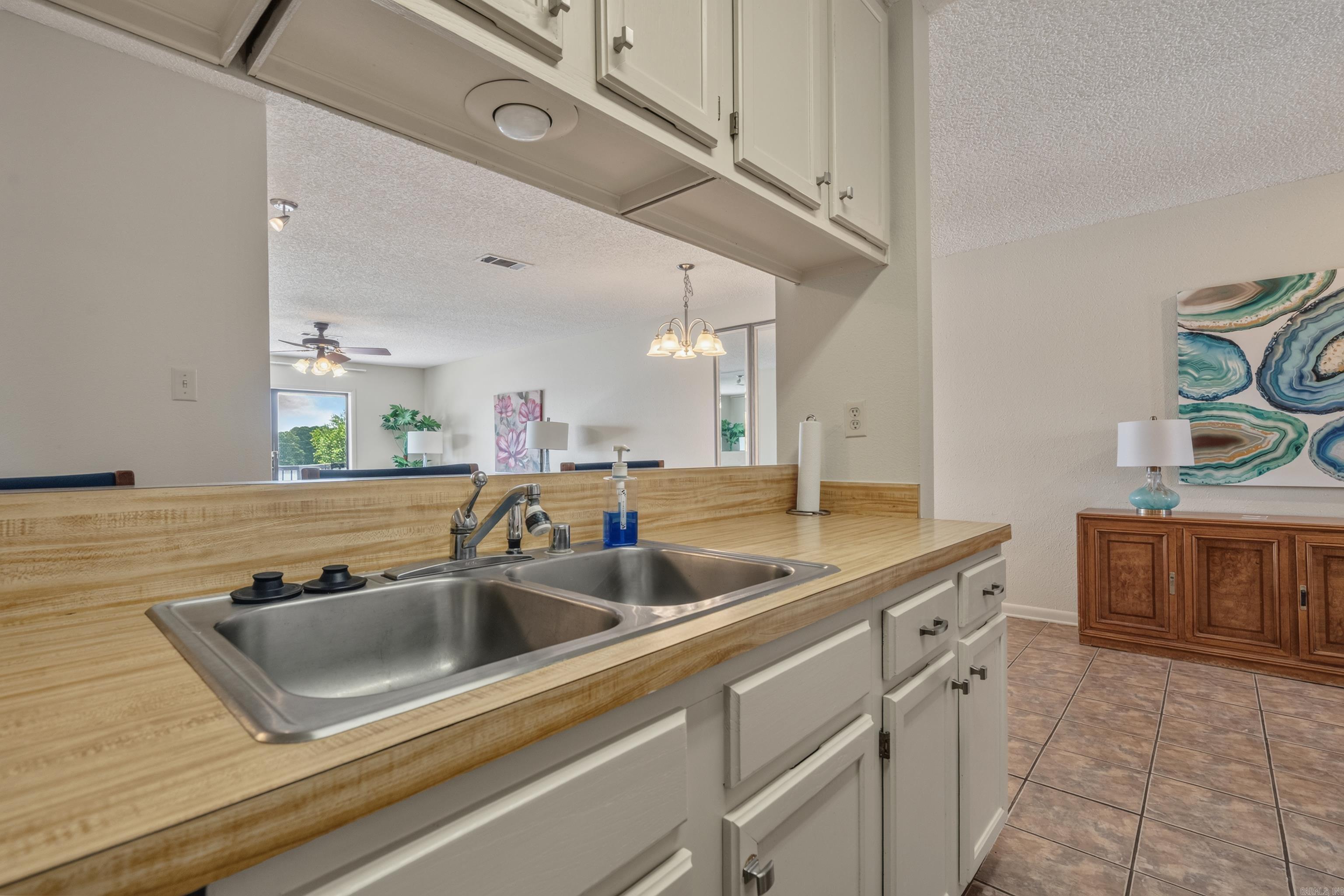 EMERALD ISLE HPR - Residential