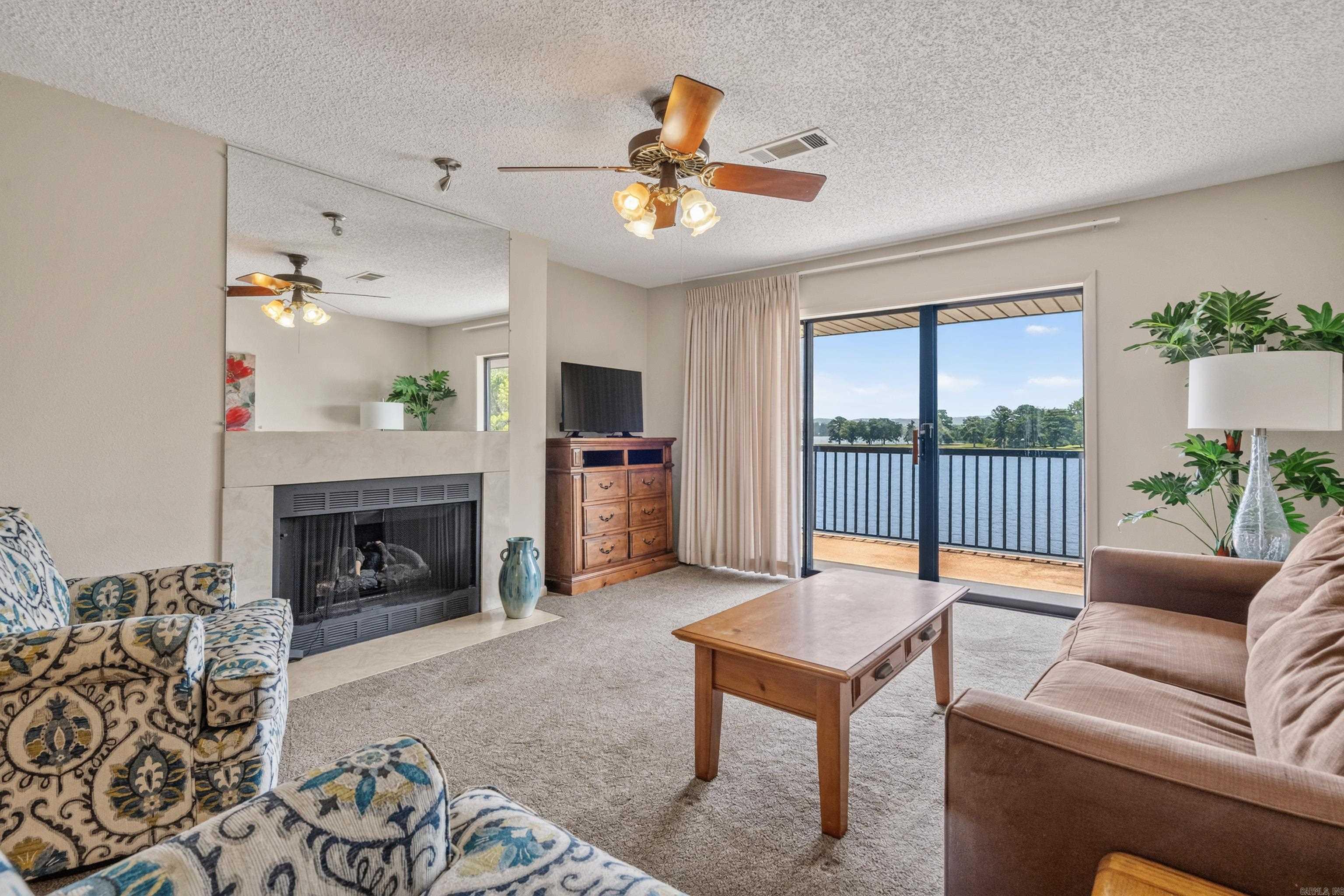 EMERALD ISLE HPR - Residential