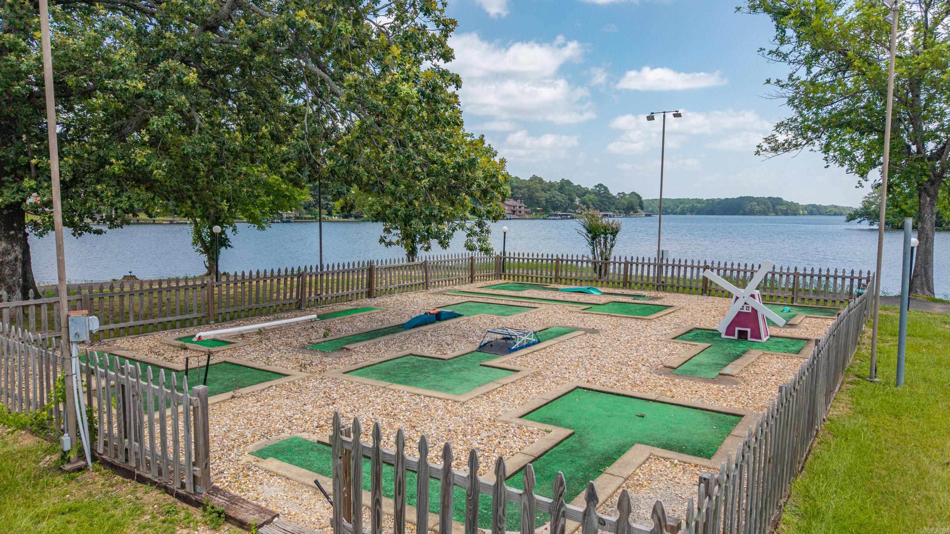 EMERALD ISLE HPR - Residential