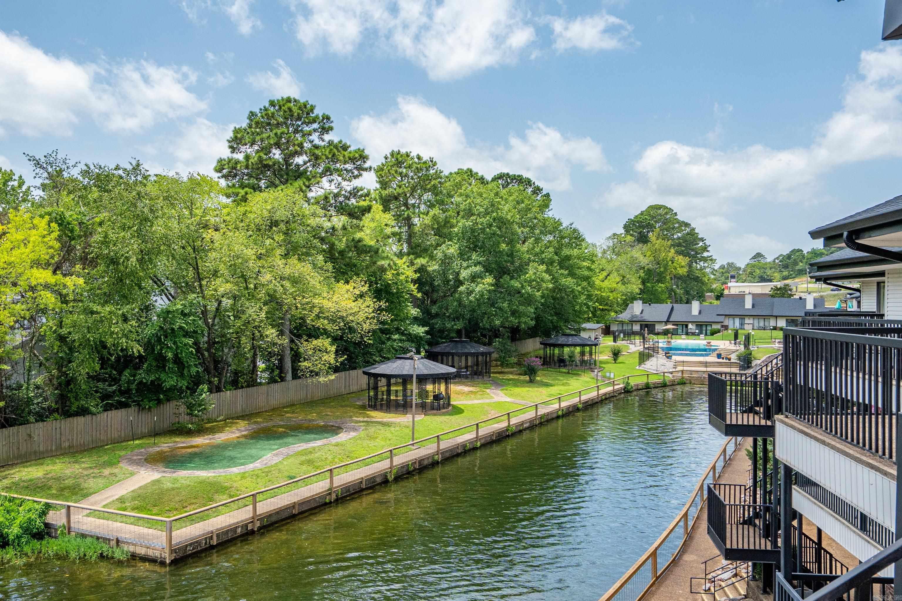 EMERALD ISLE HPR - Residential