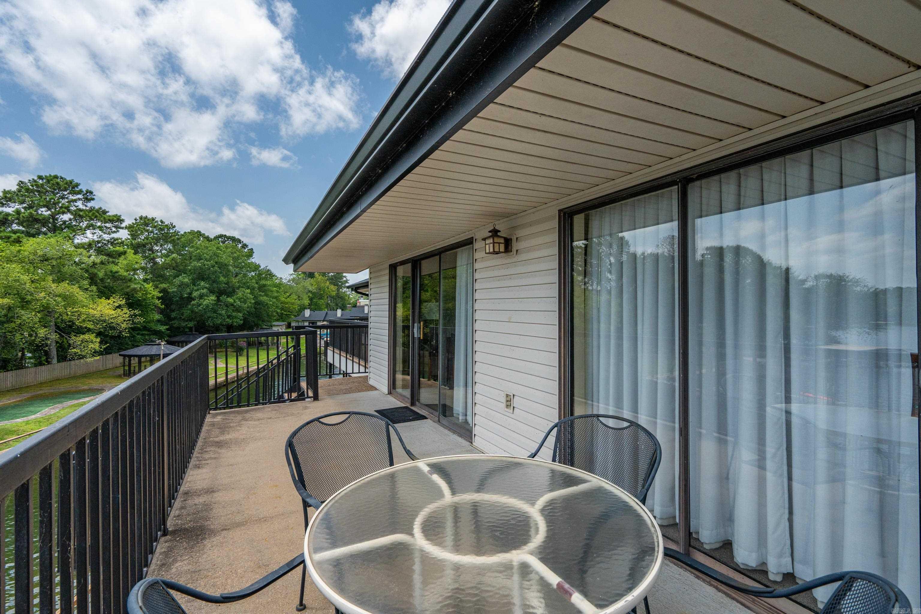 EMERALD ISLE HPR - Residential