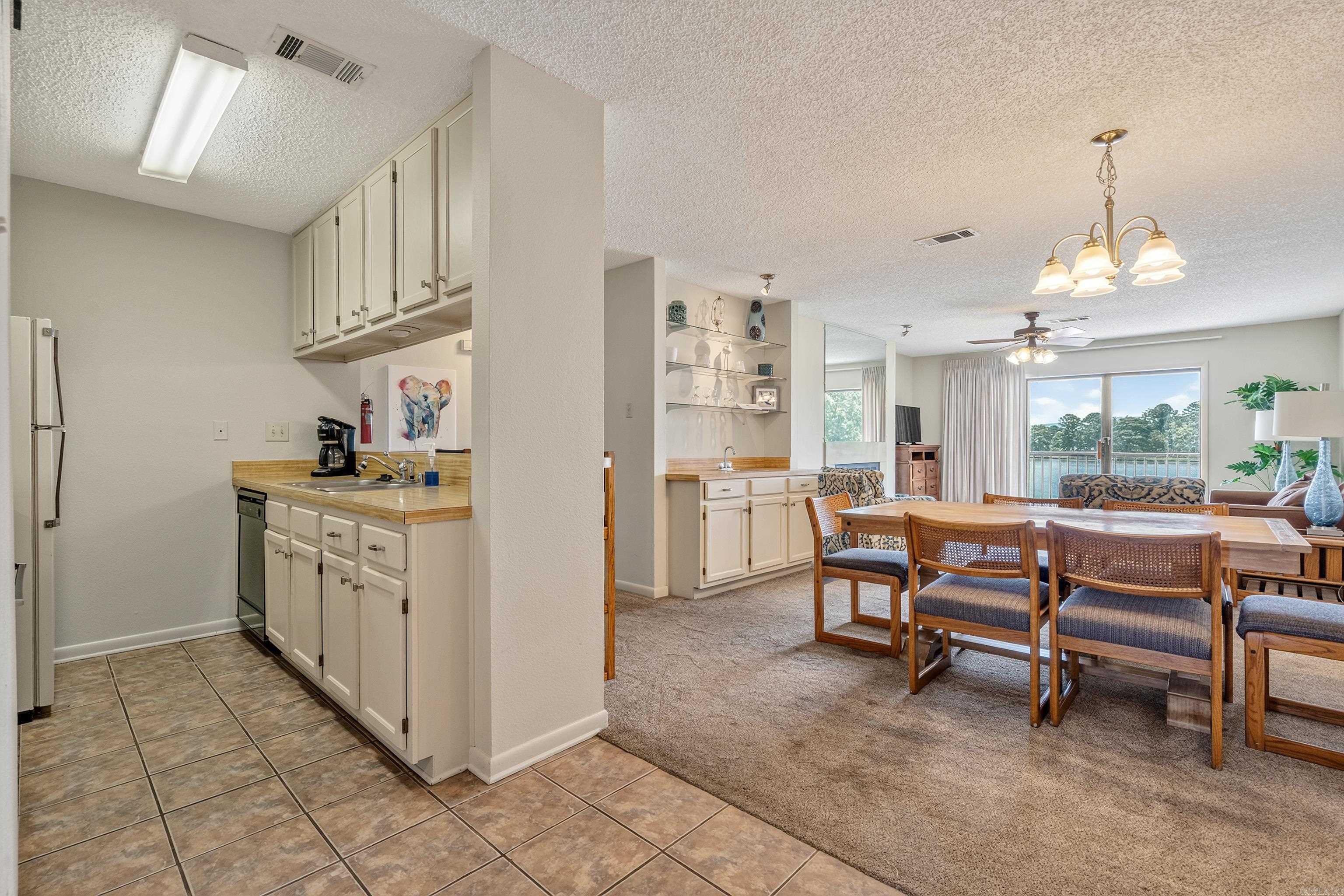 EMERALD ISLE HPR - Residential