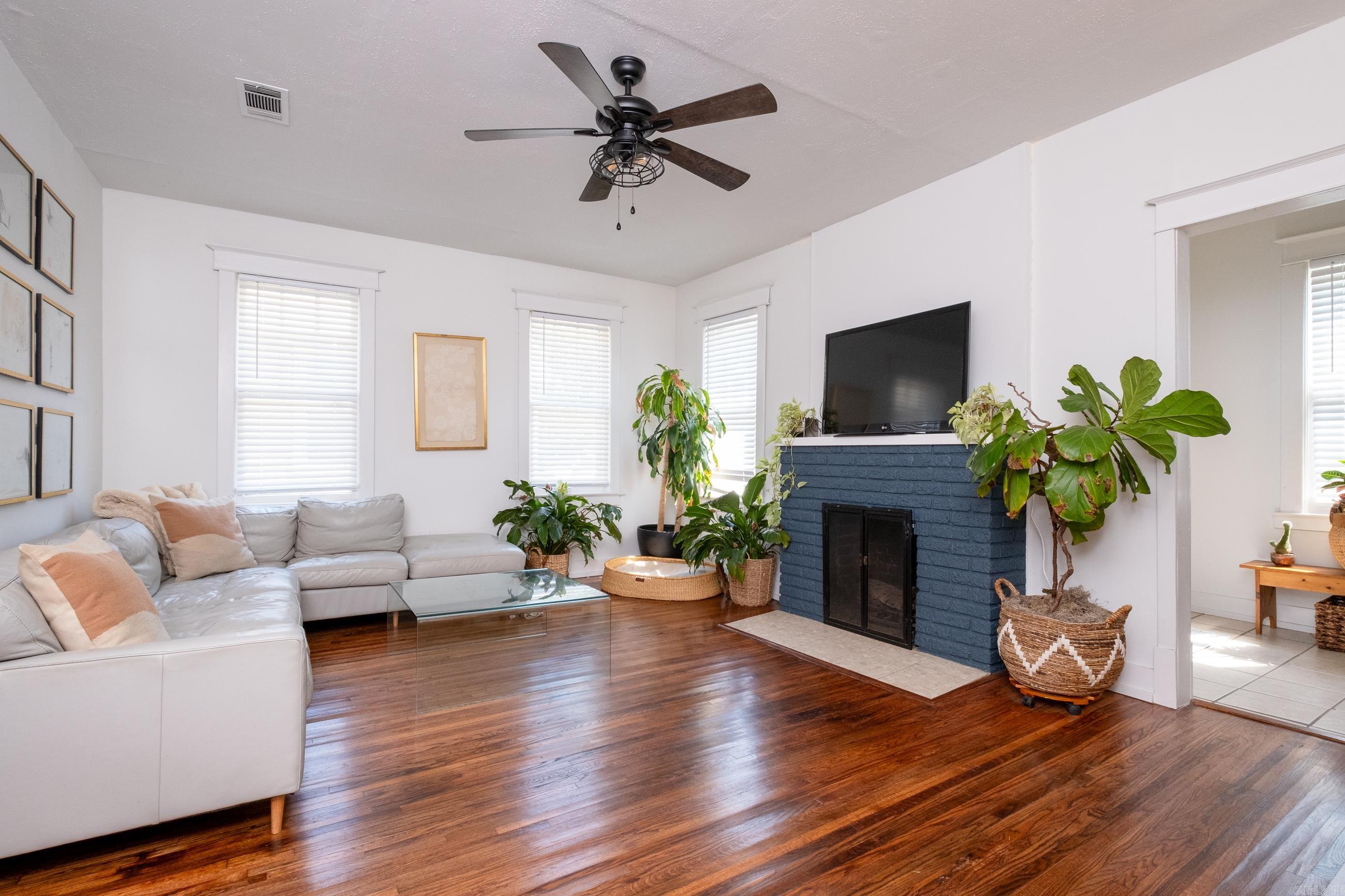 TAYLOR C H - Residential