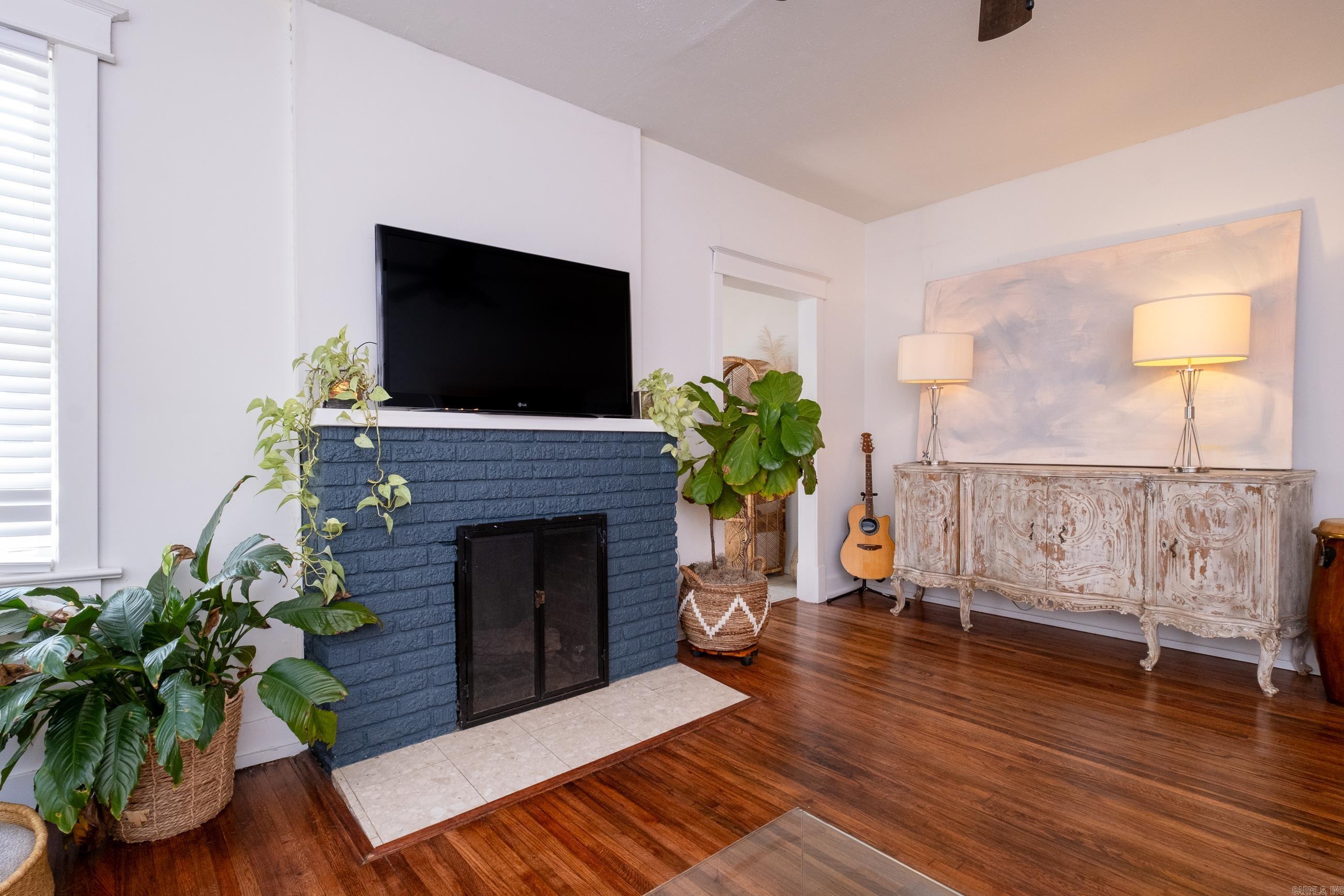 TAYLOR C H - Residential