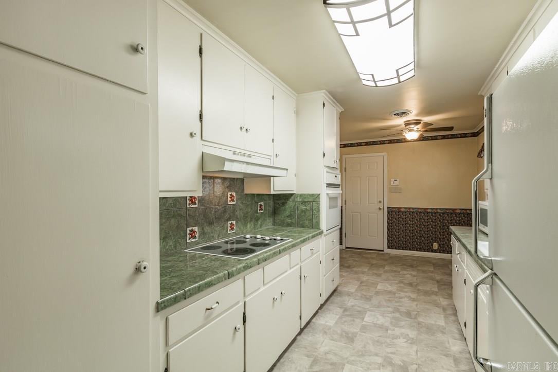 Hall Plaza - Residential