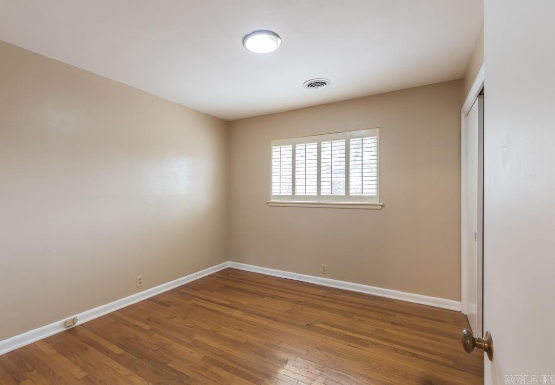Hall Plaza - Residential