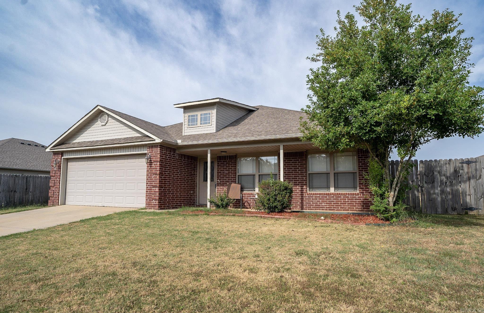 PARKWAY MEADOWS - Residential