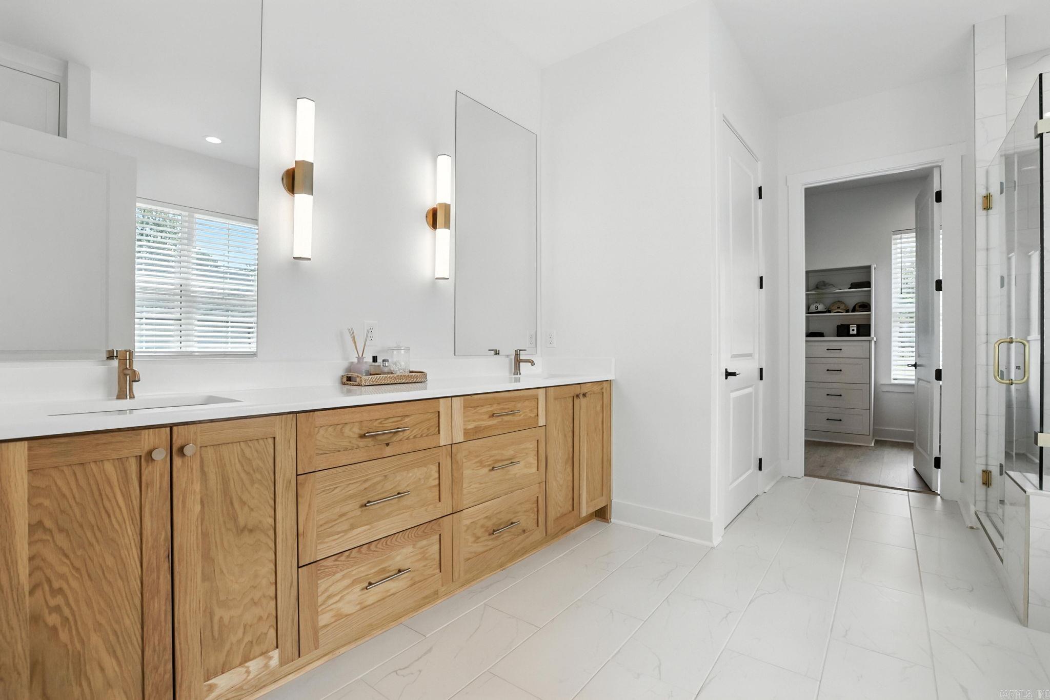 SUNGATE SUBDIVISION - Residential