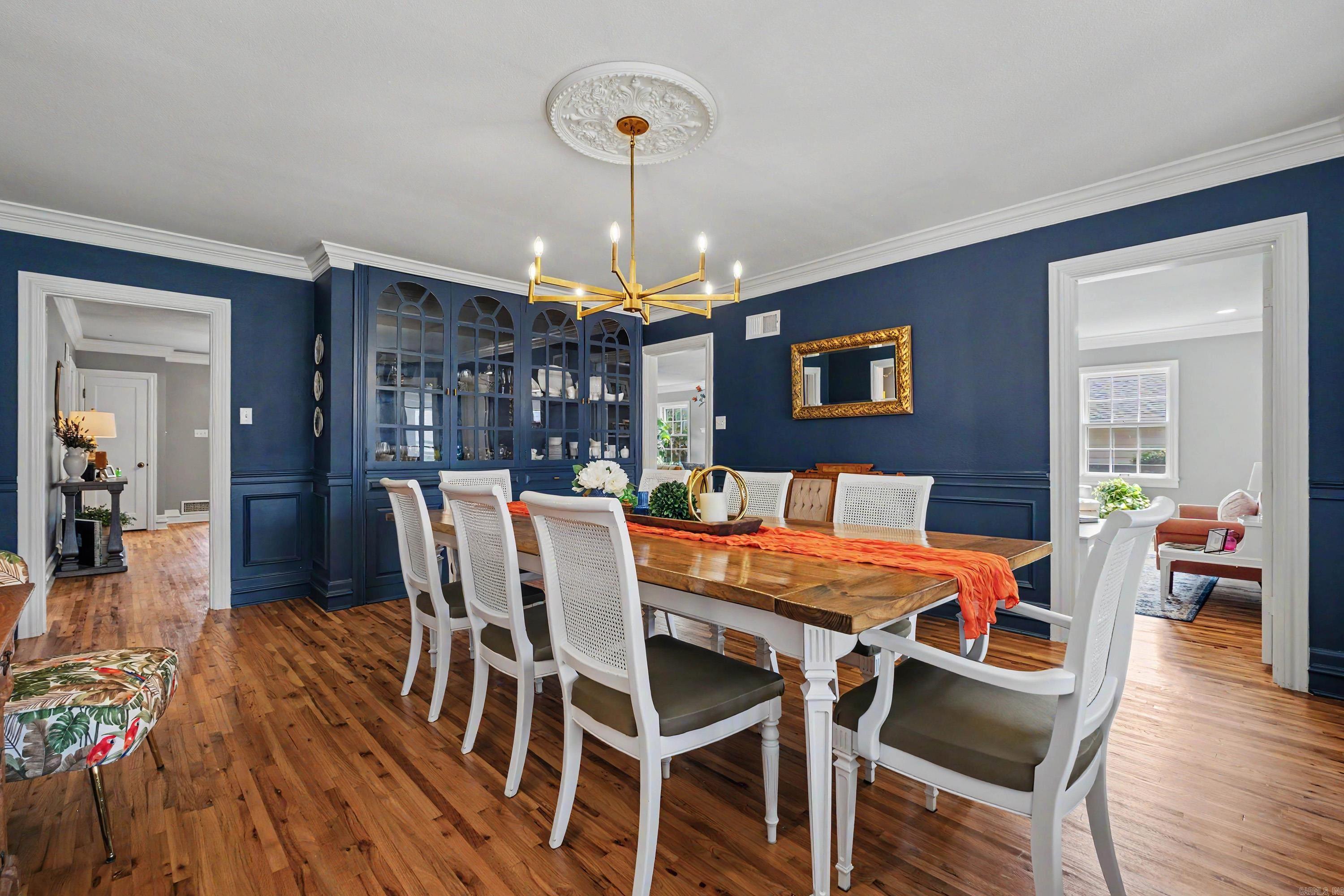 BRENTWOOD - Residential