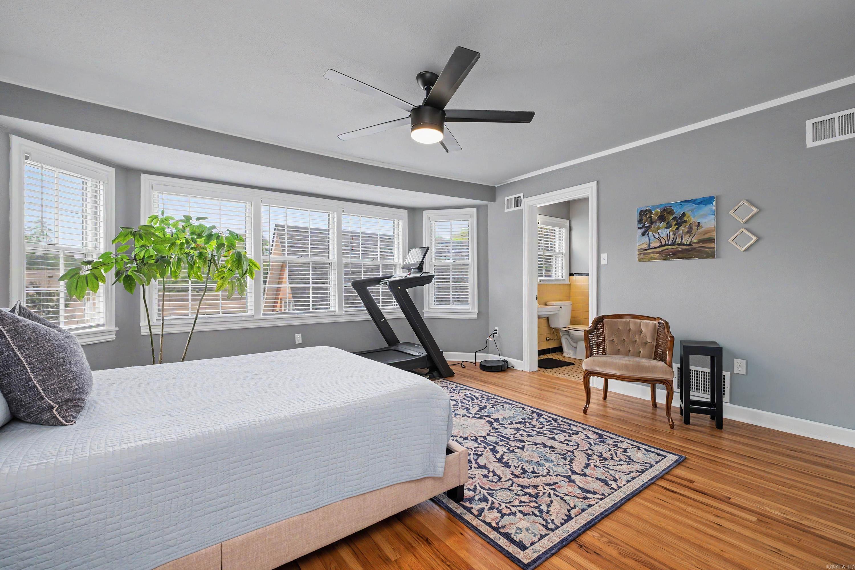 BRENTWOOD - Residential