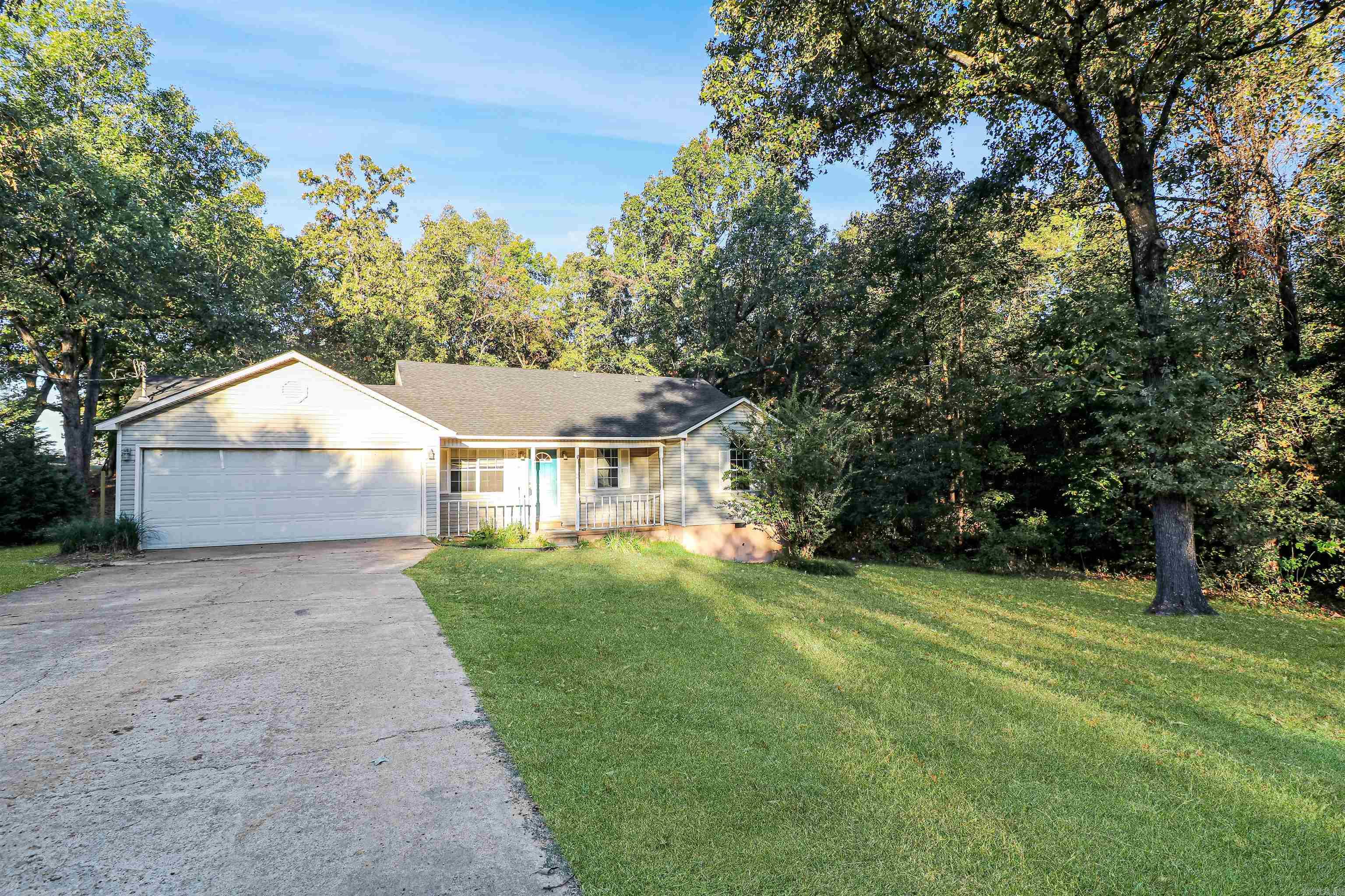 Hickory Hollow - Residential