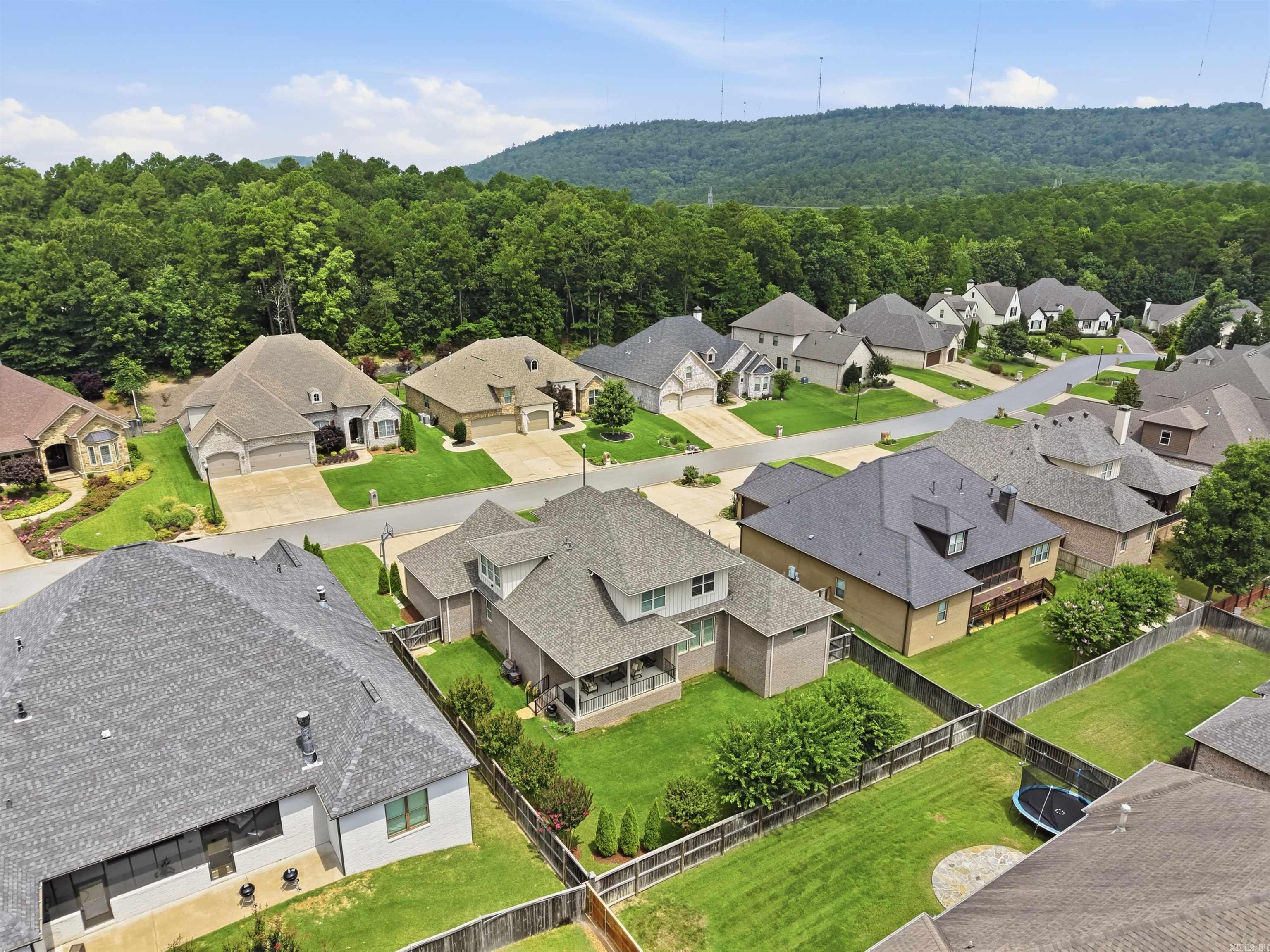 CHENAL VALLEY "MIRAMAR PLACE" - Residential