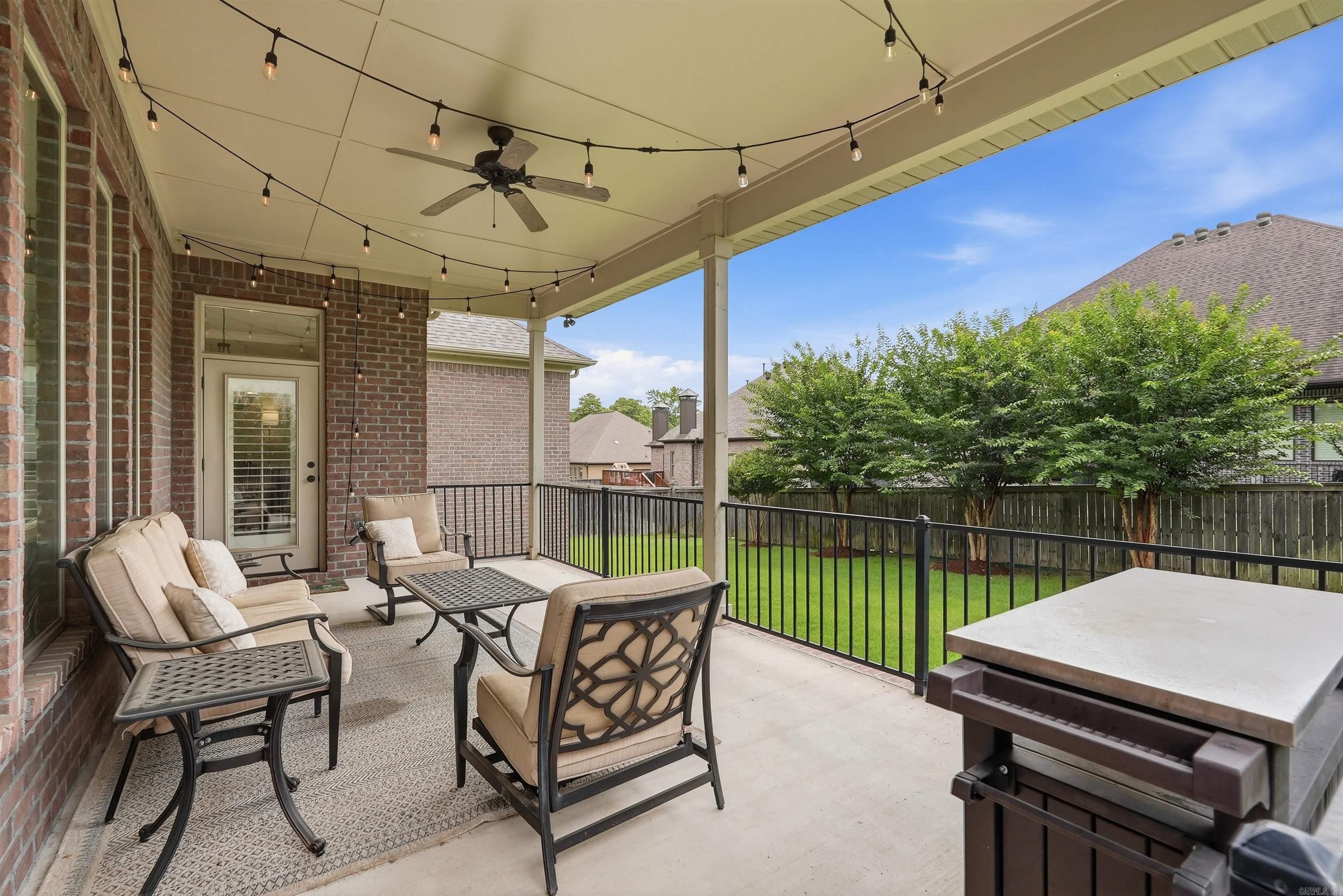 CHENAL VALLEY "MIRAMAR PLACE" - Residential