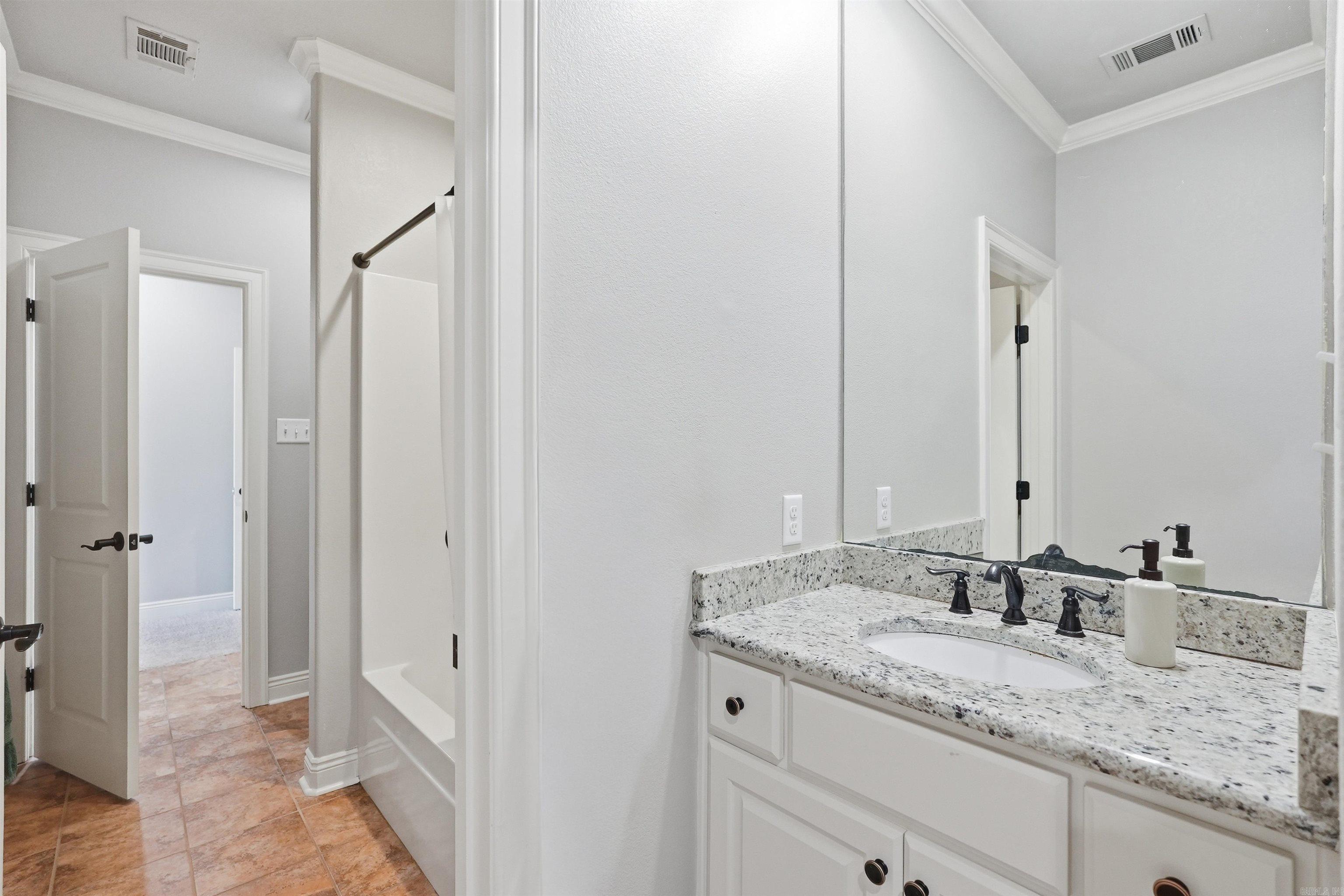 CHENAL VALLEY "MIRAMAR PLACE" - Residential
