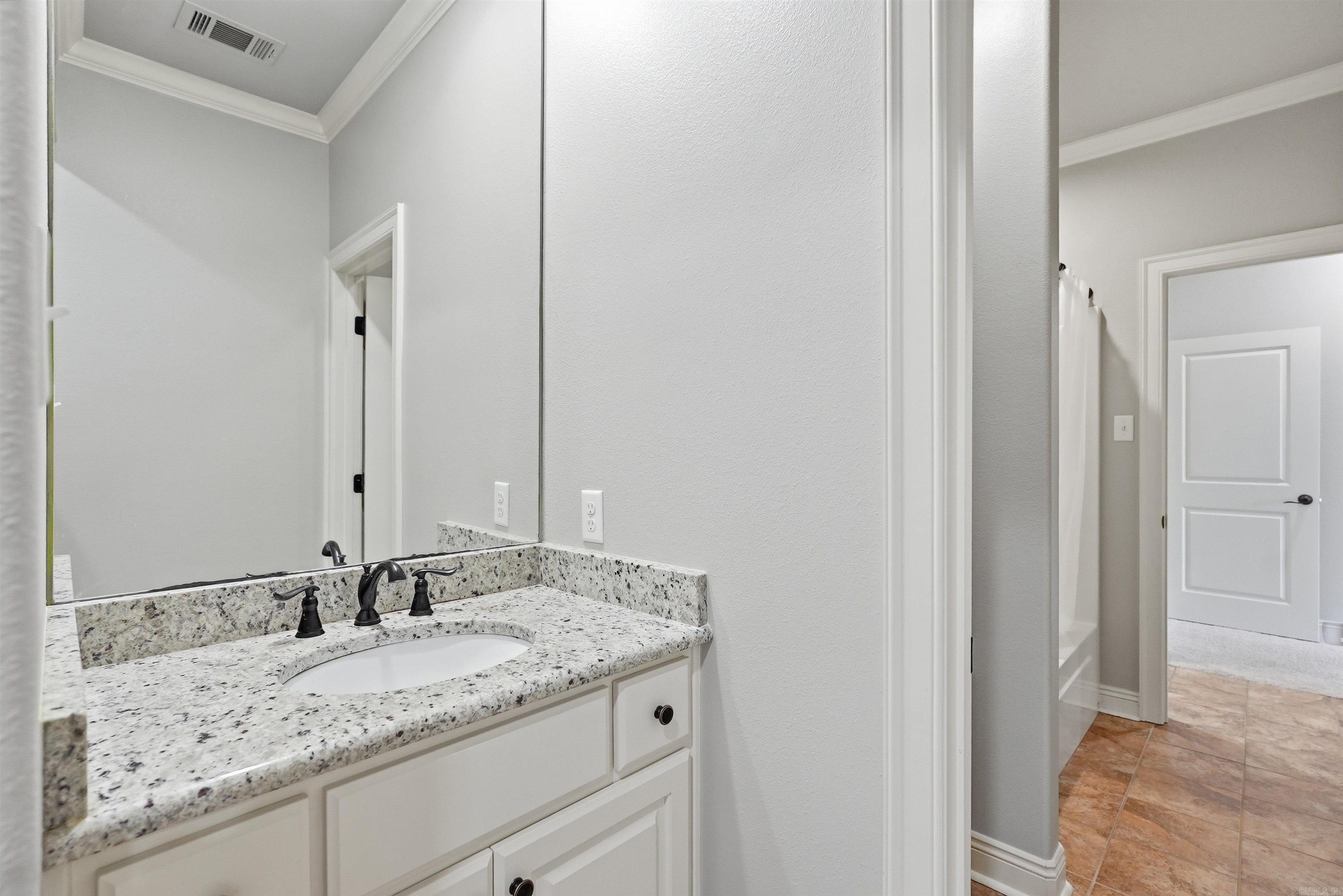 CHENAL VALLEY "MIRAMAR PLACE" - Residential