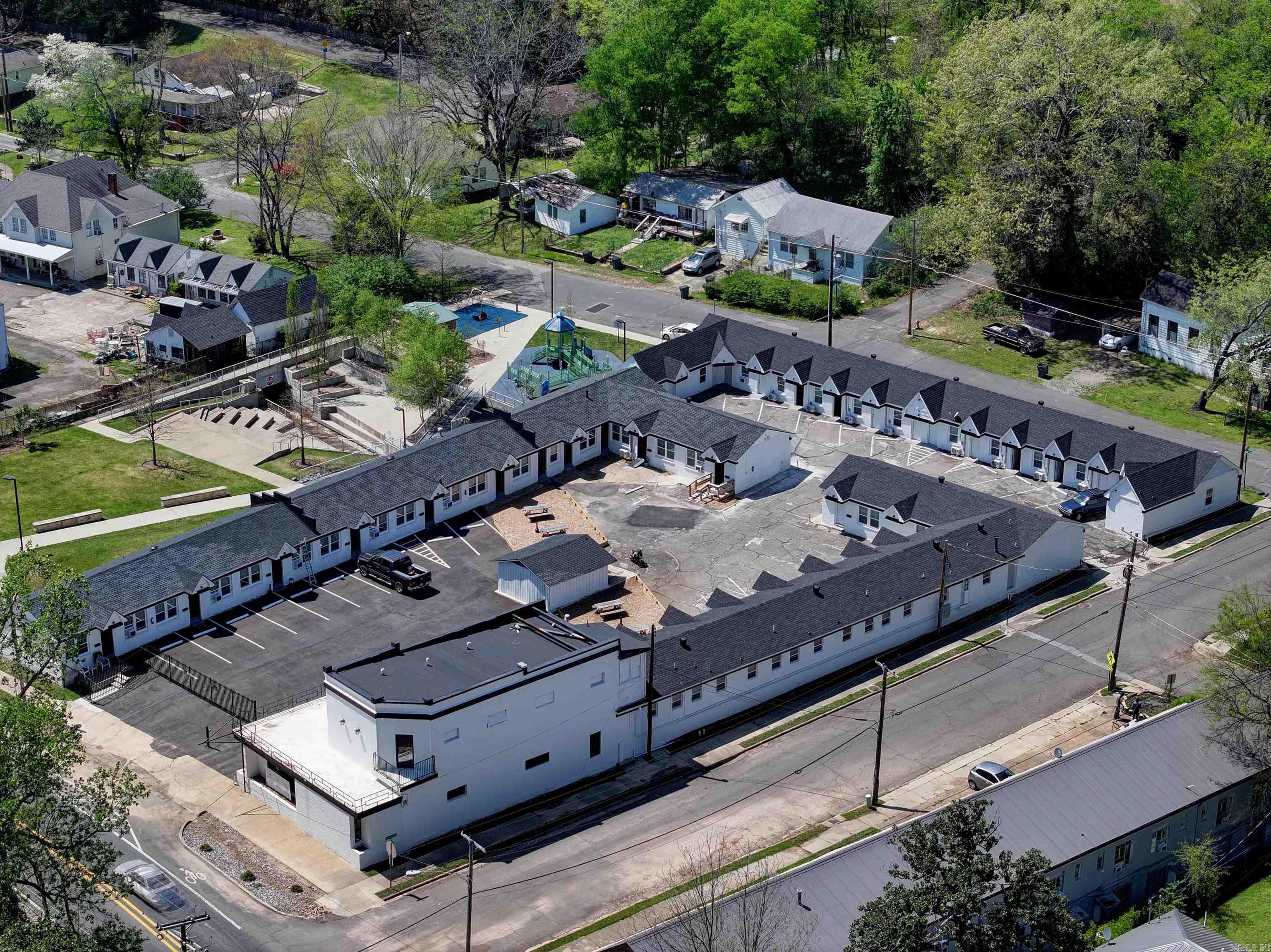 HSR BLK - Residential Income