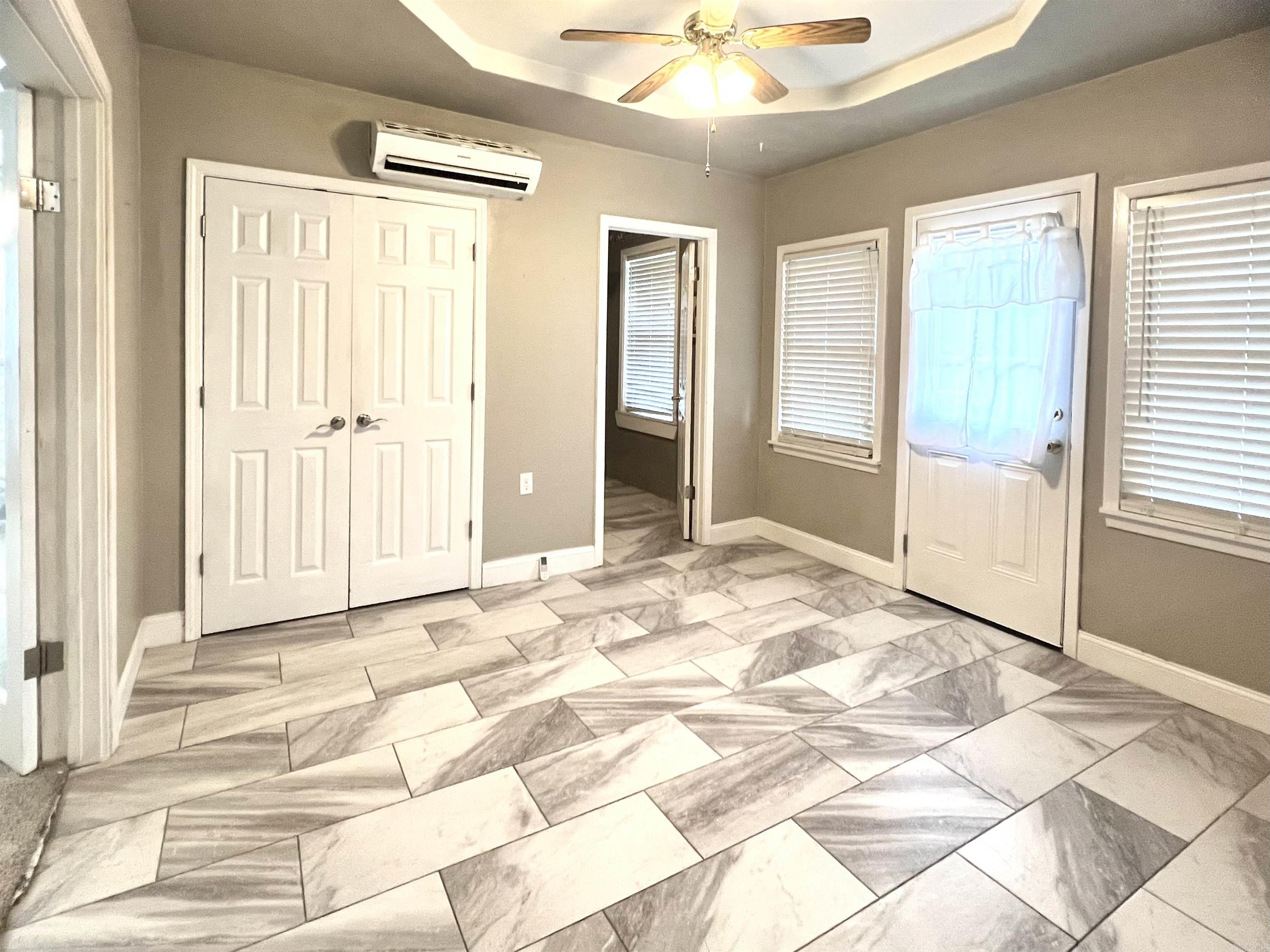 West Gate - Residential