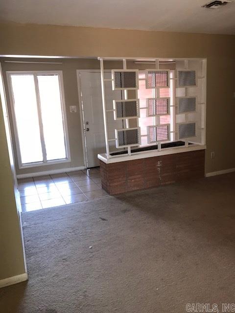 RANCH ESTATE - Residential