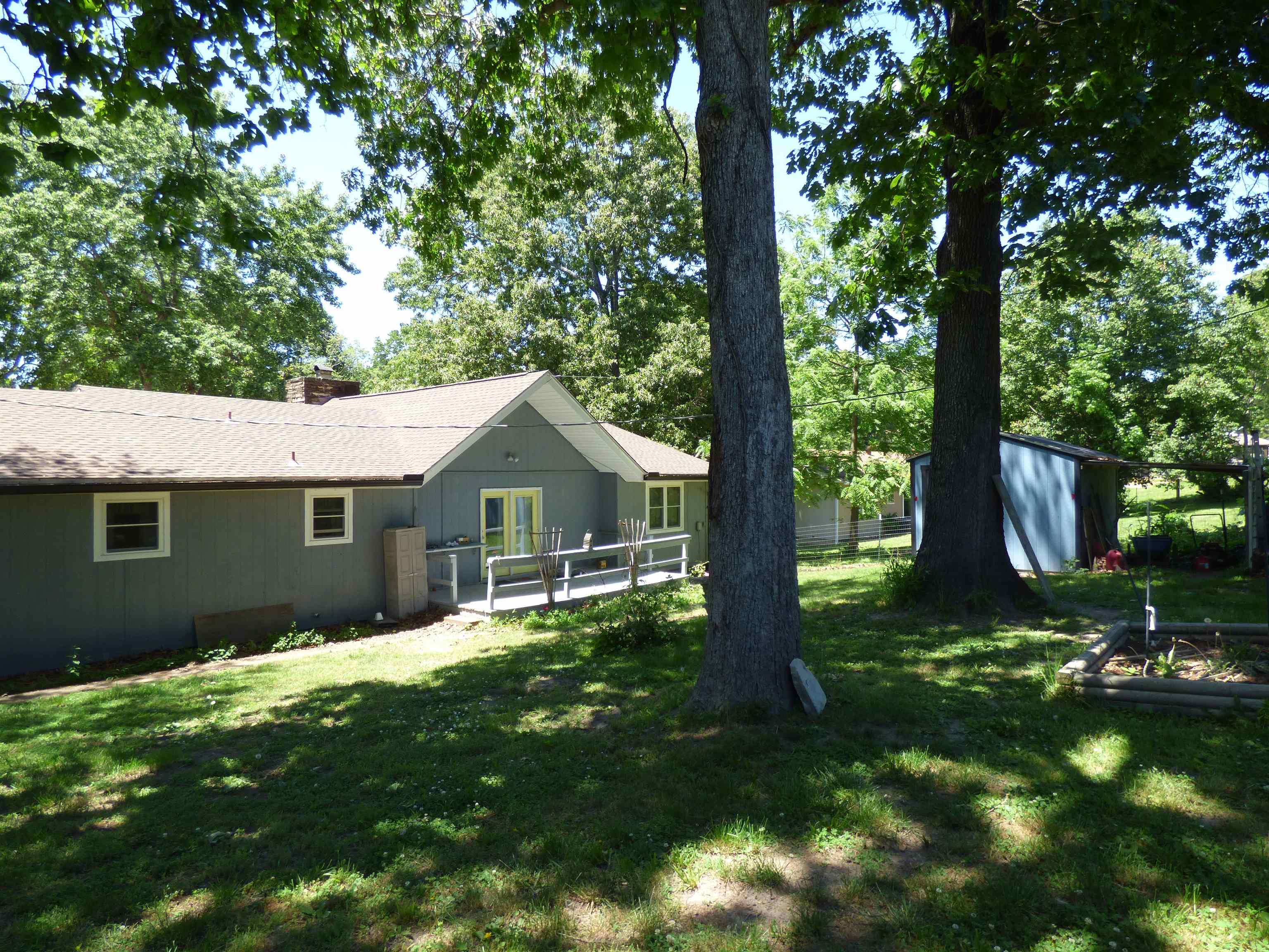 CROWN ADDITION - Residential