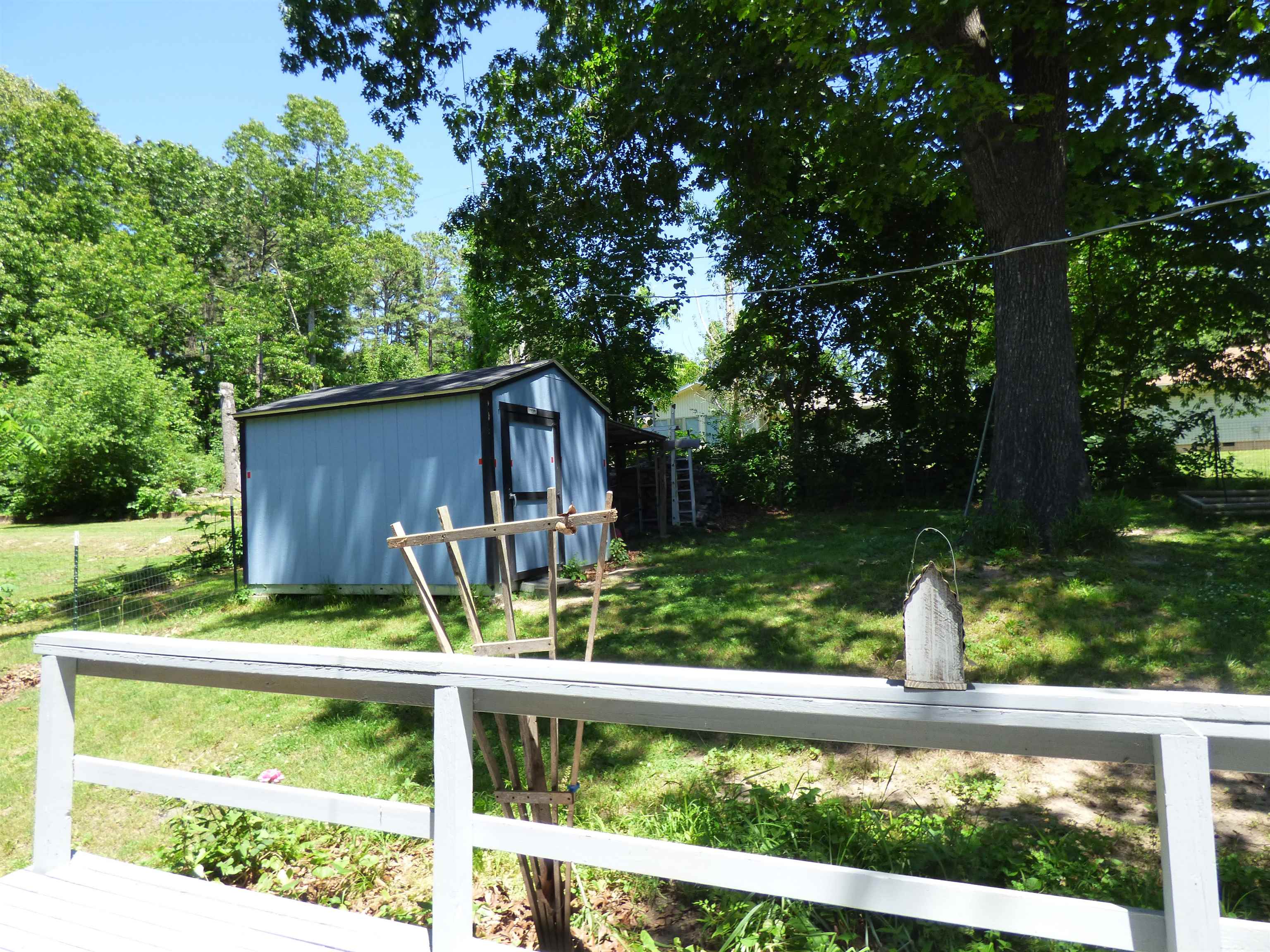 CROWN ADDITION - Residential