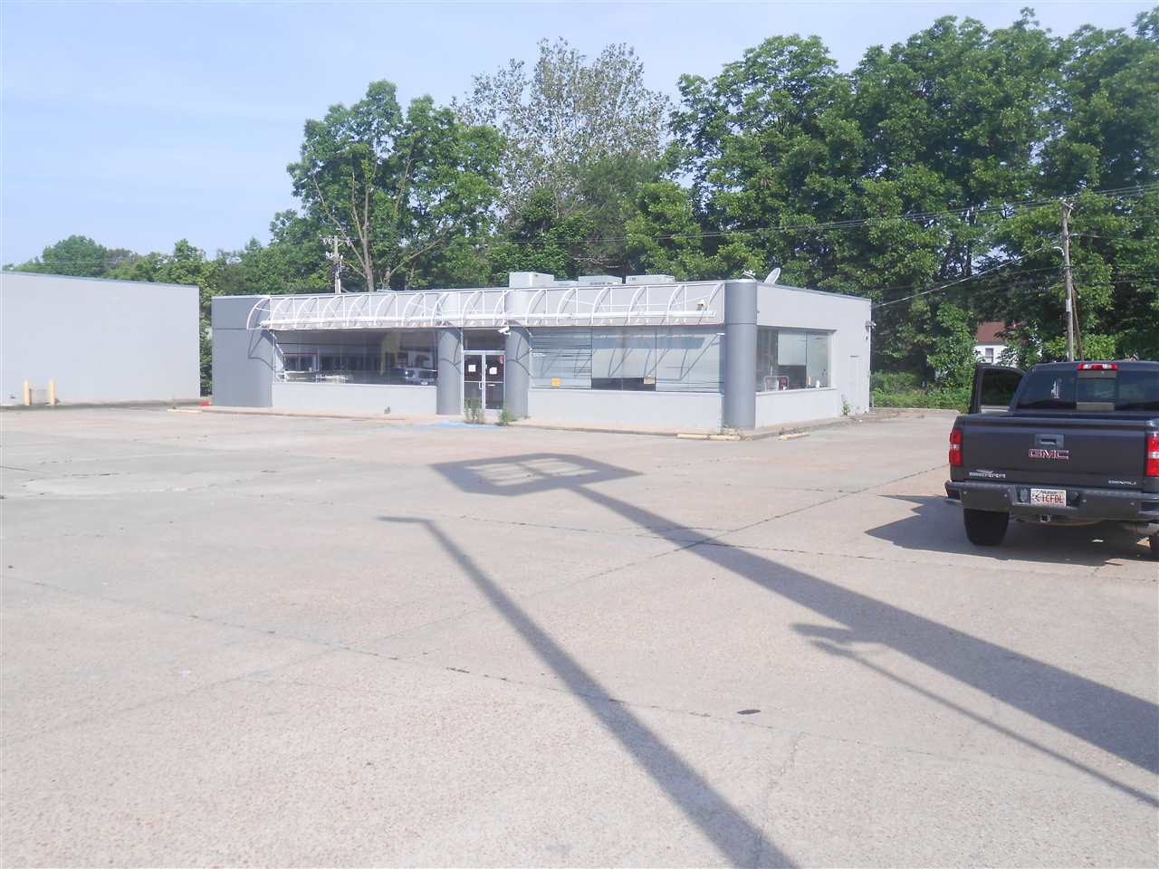 Metes & Bounds - Commercial Sale