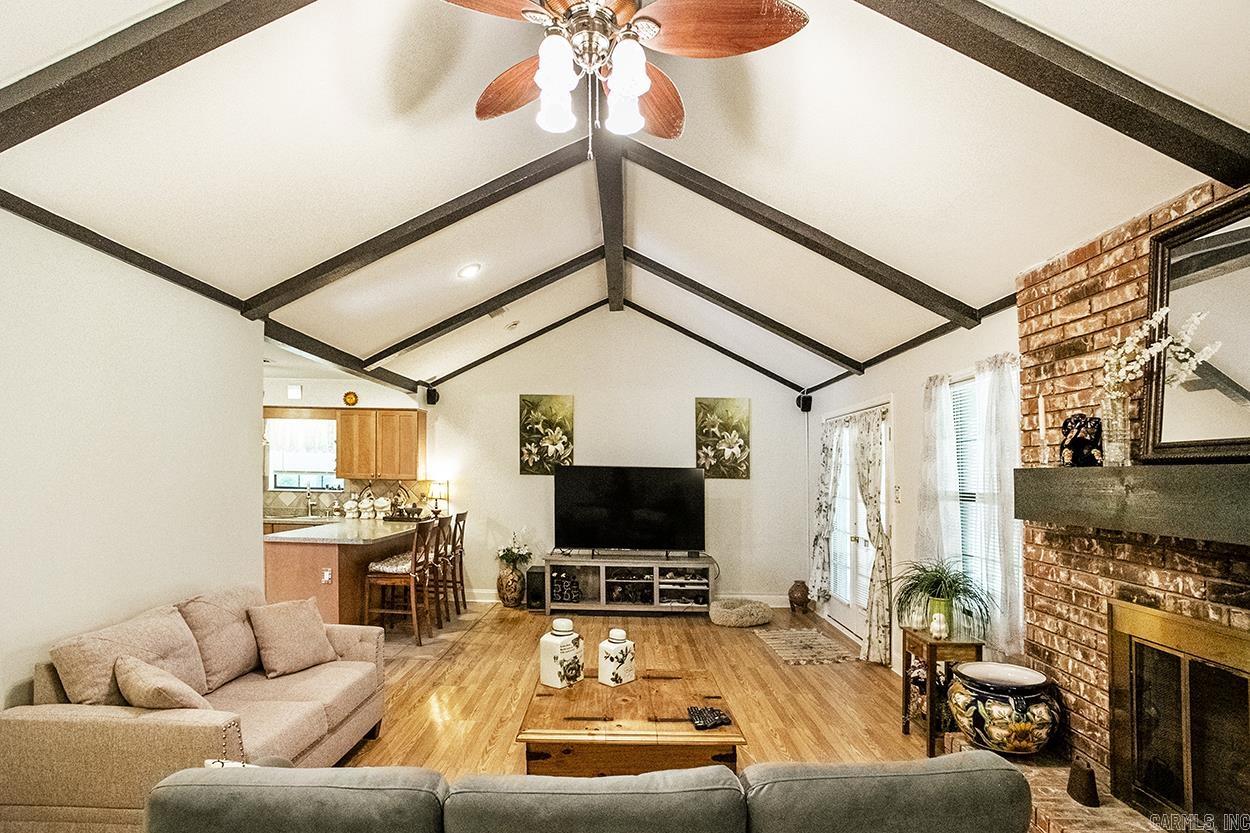KIMBERLY MANOR ADDN - Residential