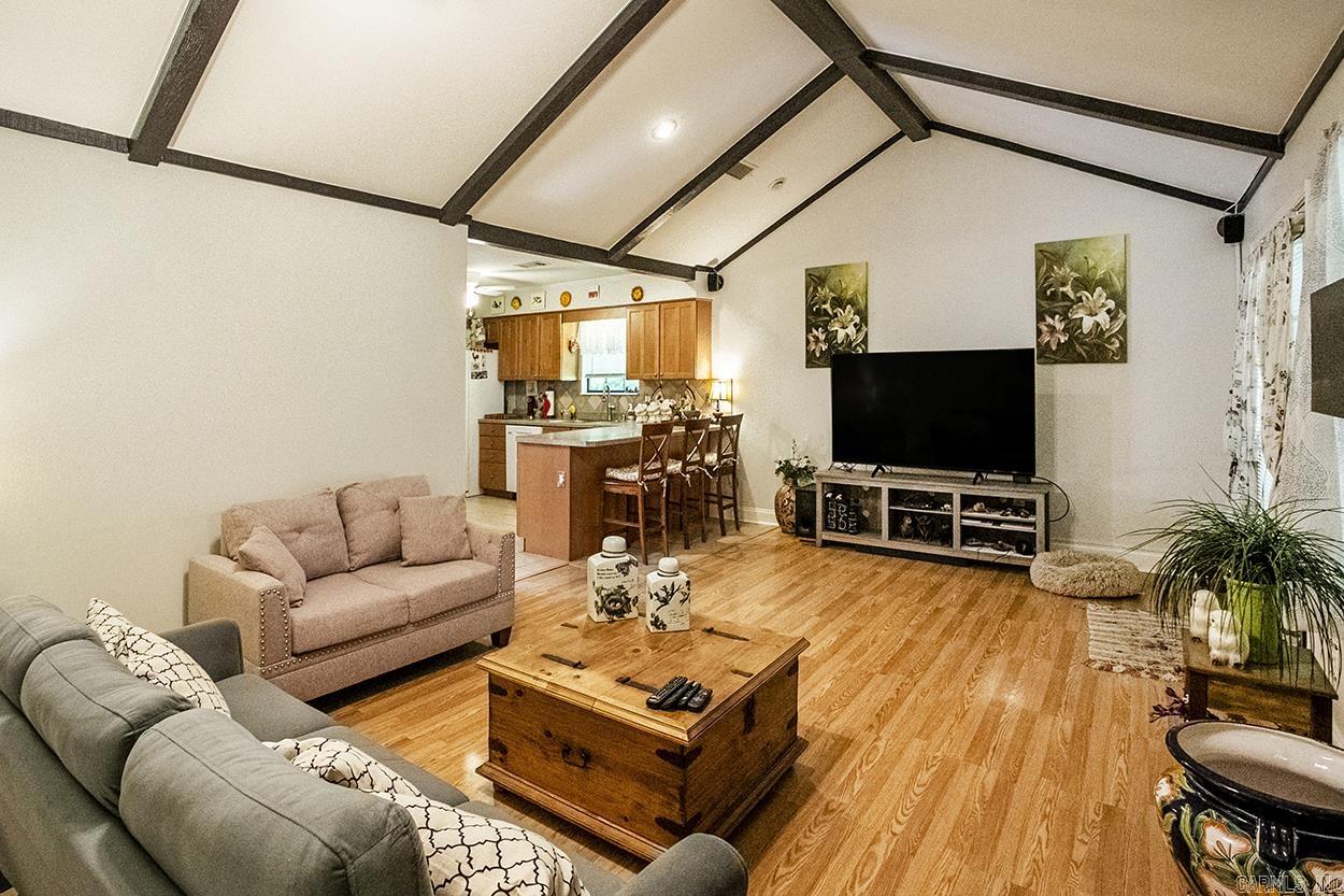 KIMBERLY MANOR ADDN - Residential